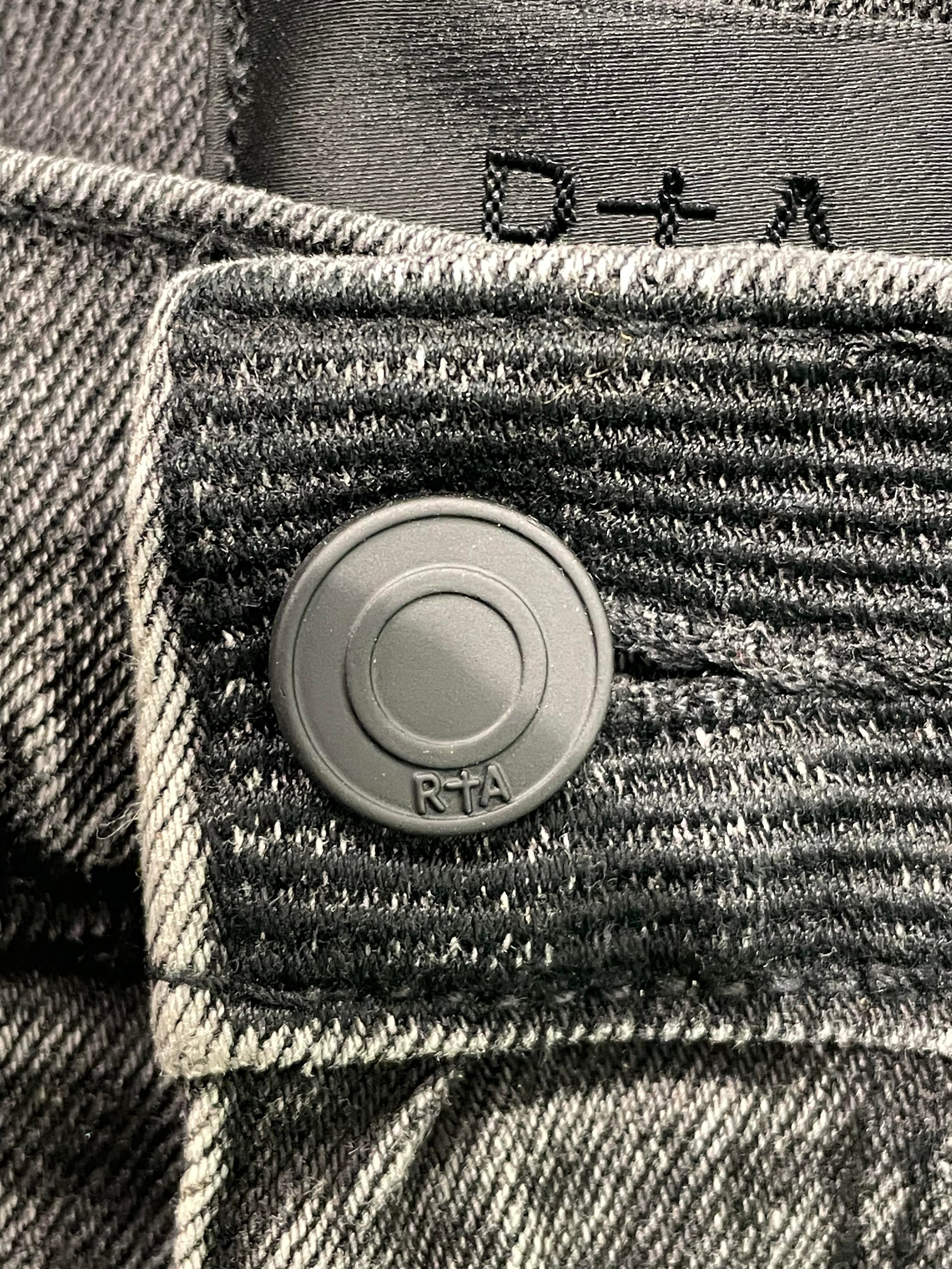 RTA "Stone Grey" Light Wash Jeans