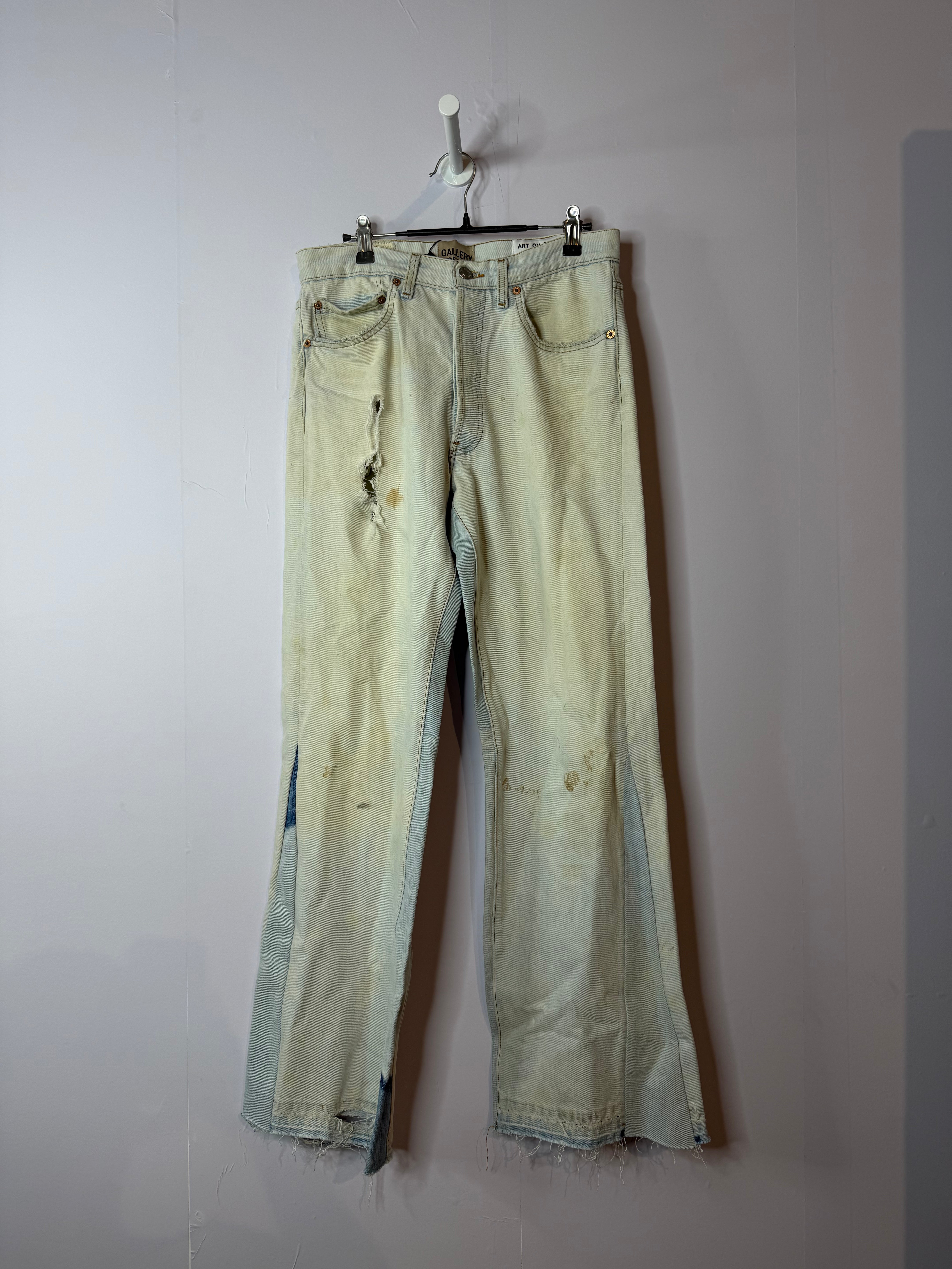 Gallery Dept Light Wash Flared White Blue Jeans