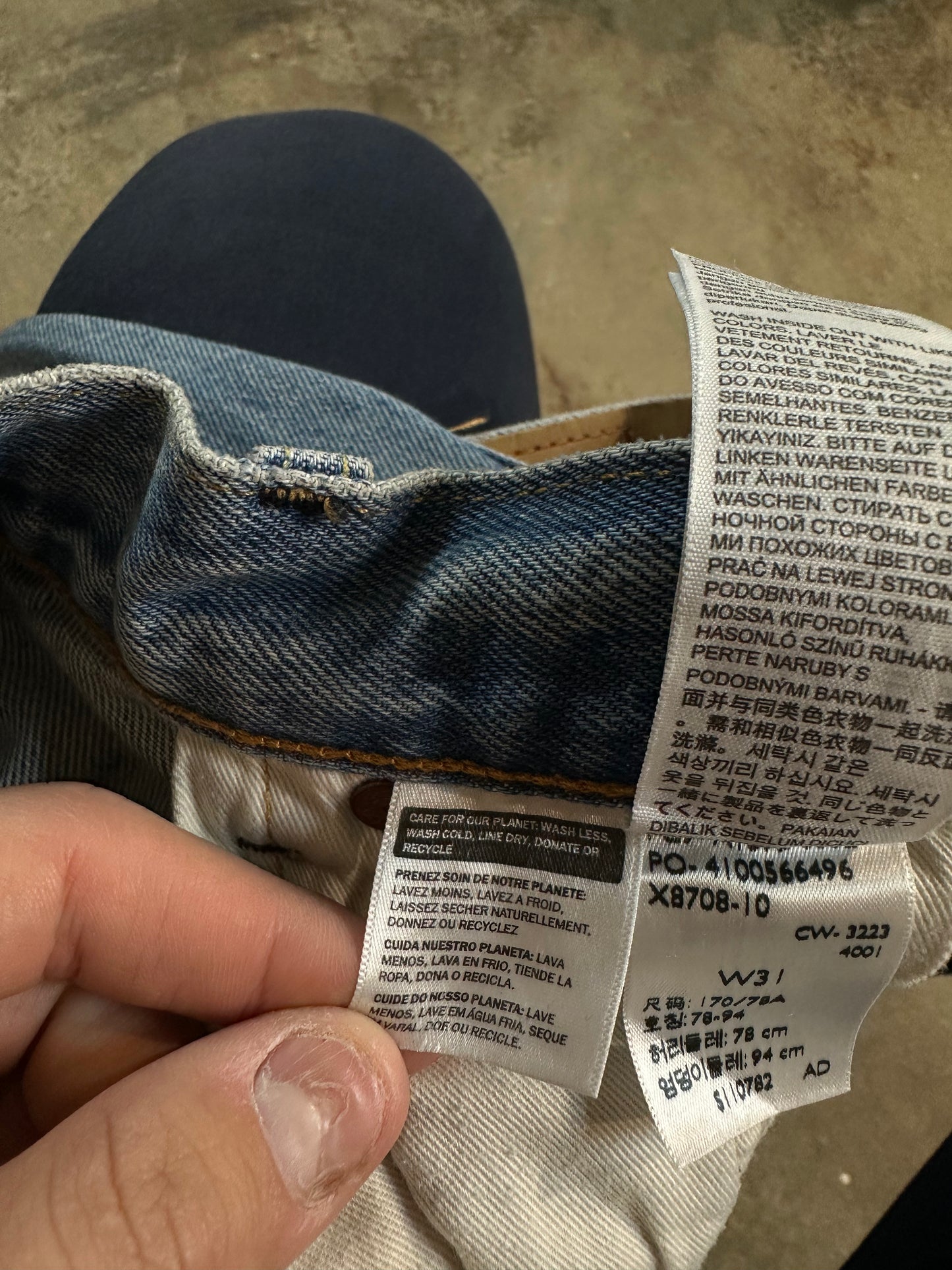 Denim Tears Offset Lightwash Jeans Used 31