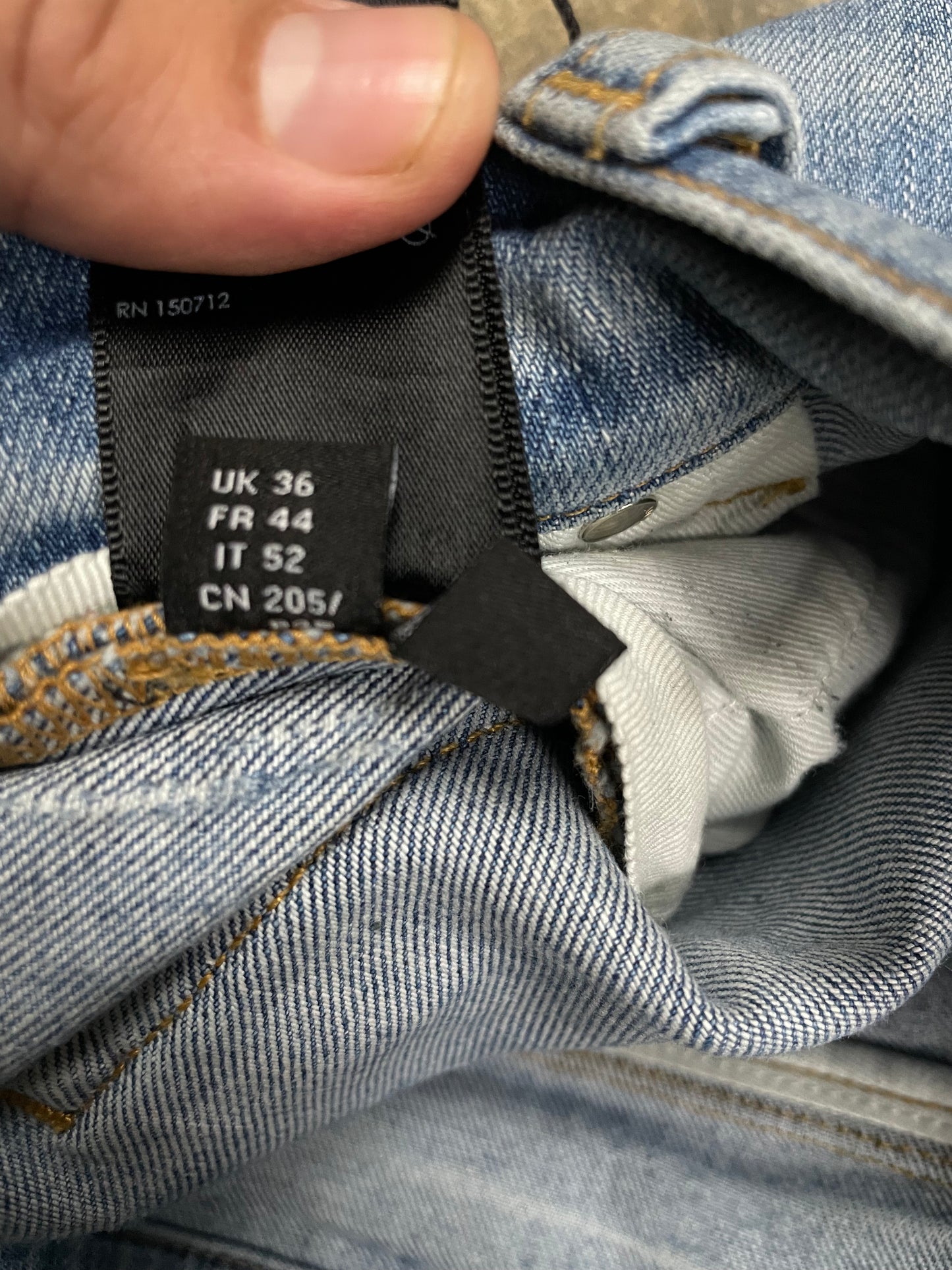 Amiri MX1 Light Wash Cheetah Patch 36 Used