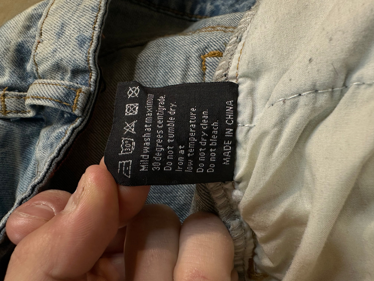 WDW Sun Jeans Used 34