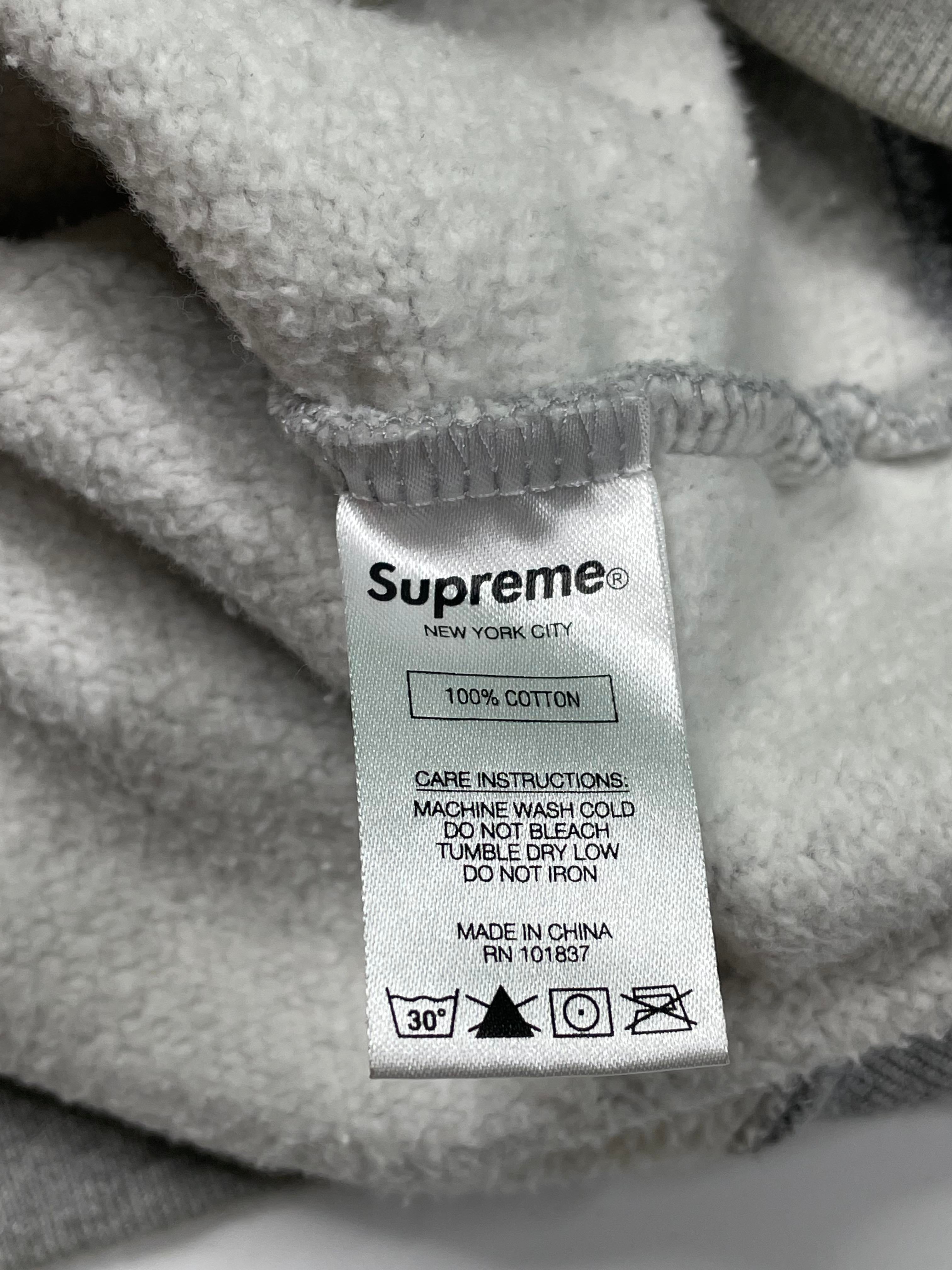 Supreme Logo Grey Crewneck