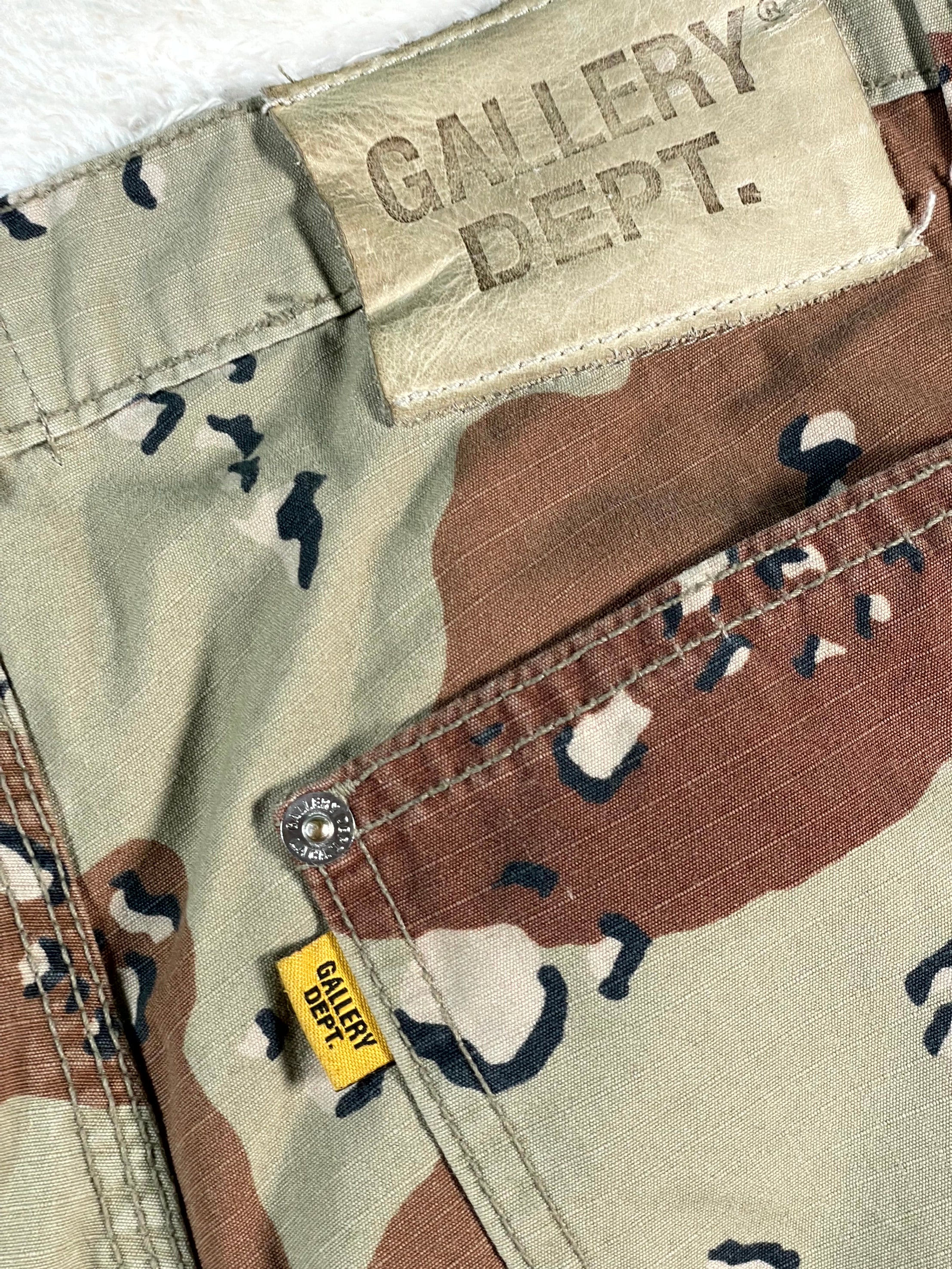 Gallery Dept Camo Flare Pants