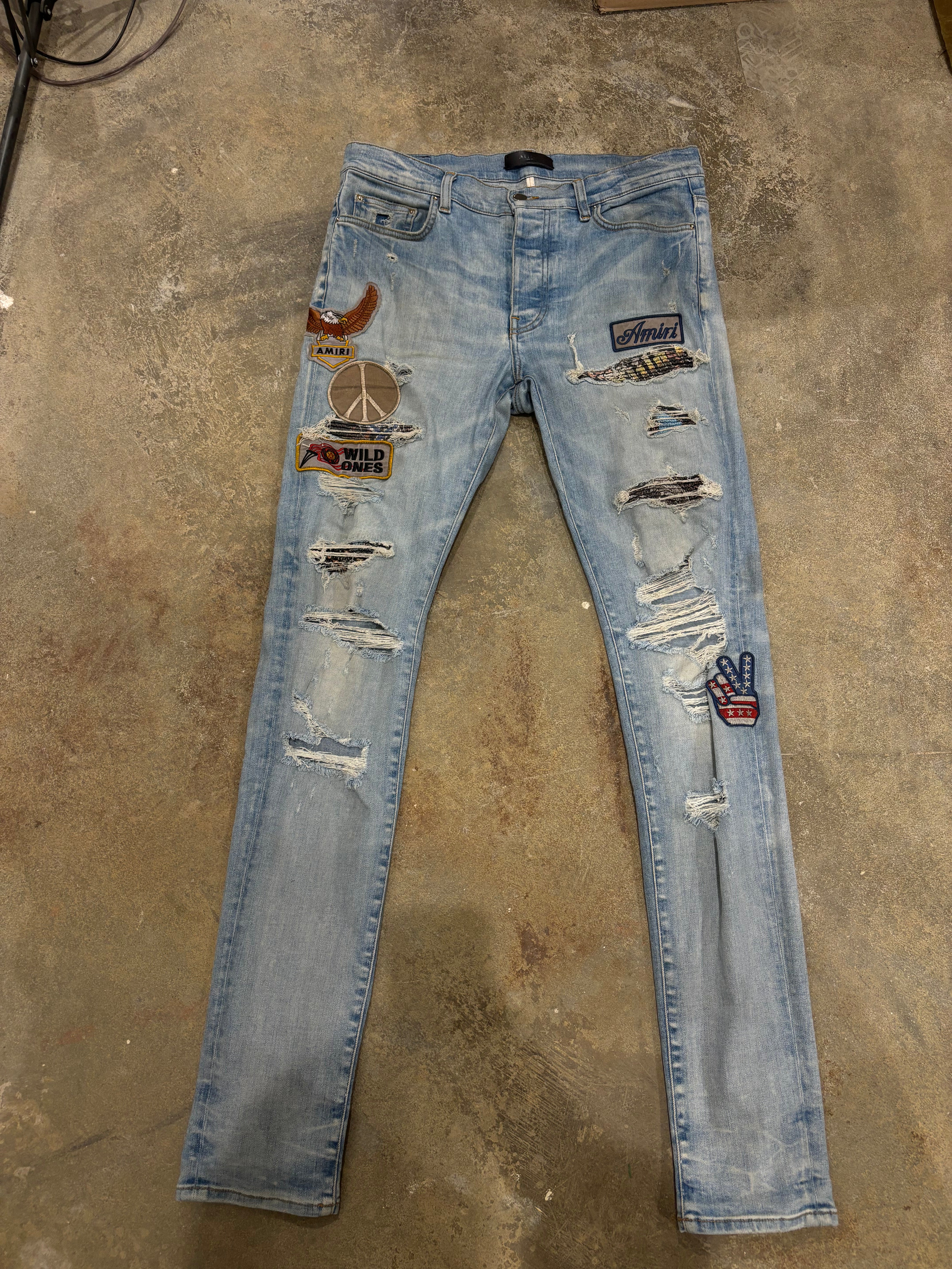 Amiri Jeans Light Wash Biker Patch Used 33