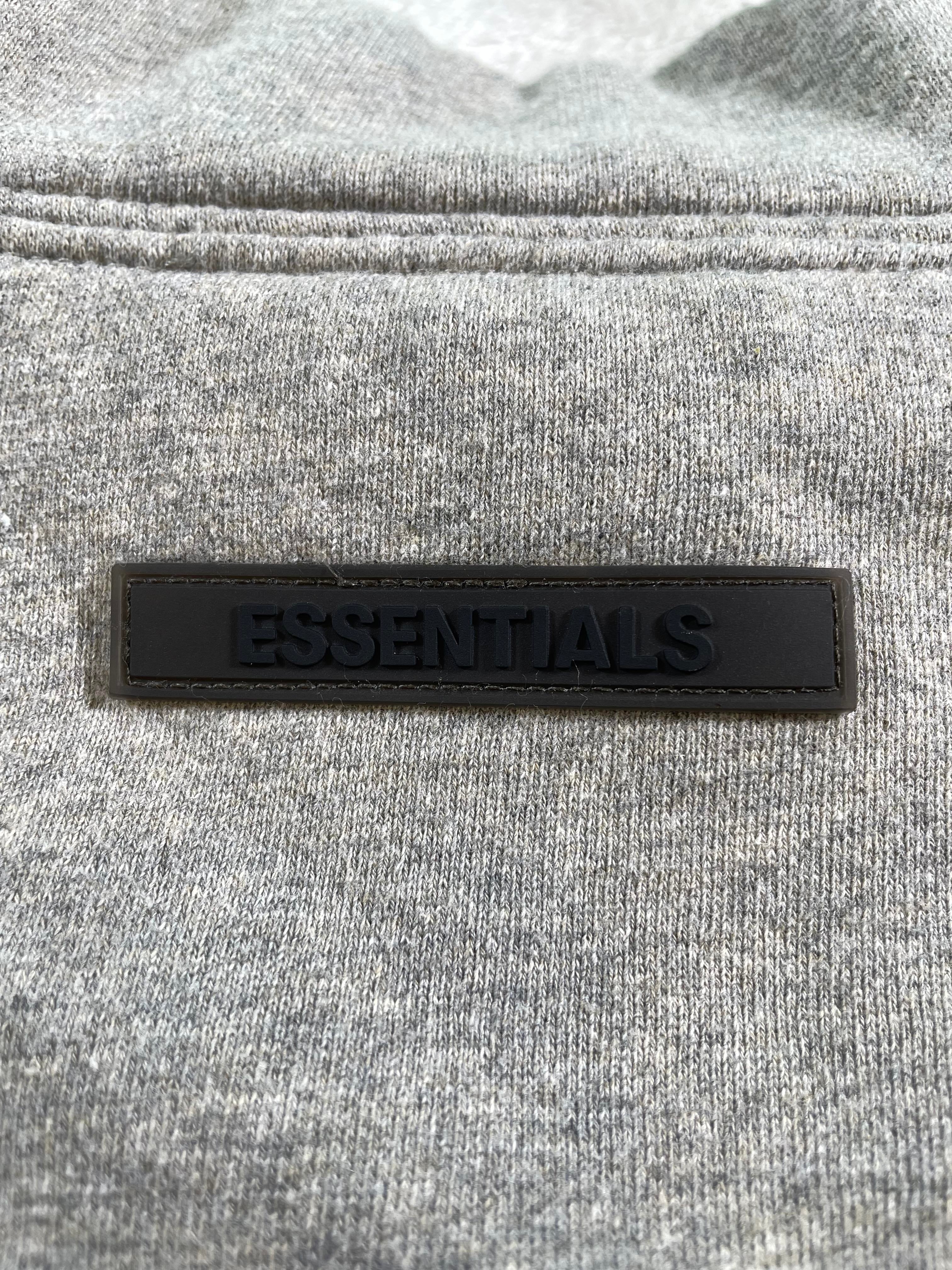 Essentials Turtle Neck Dark Oatmeal Crewneck