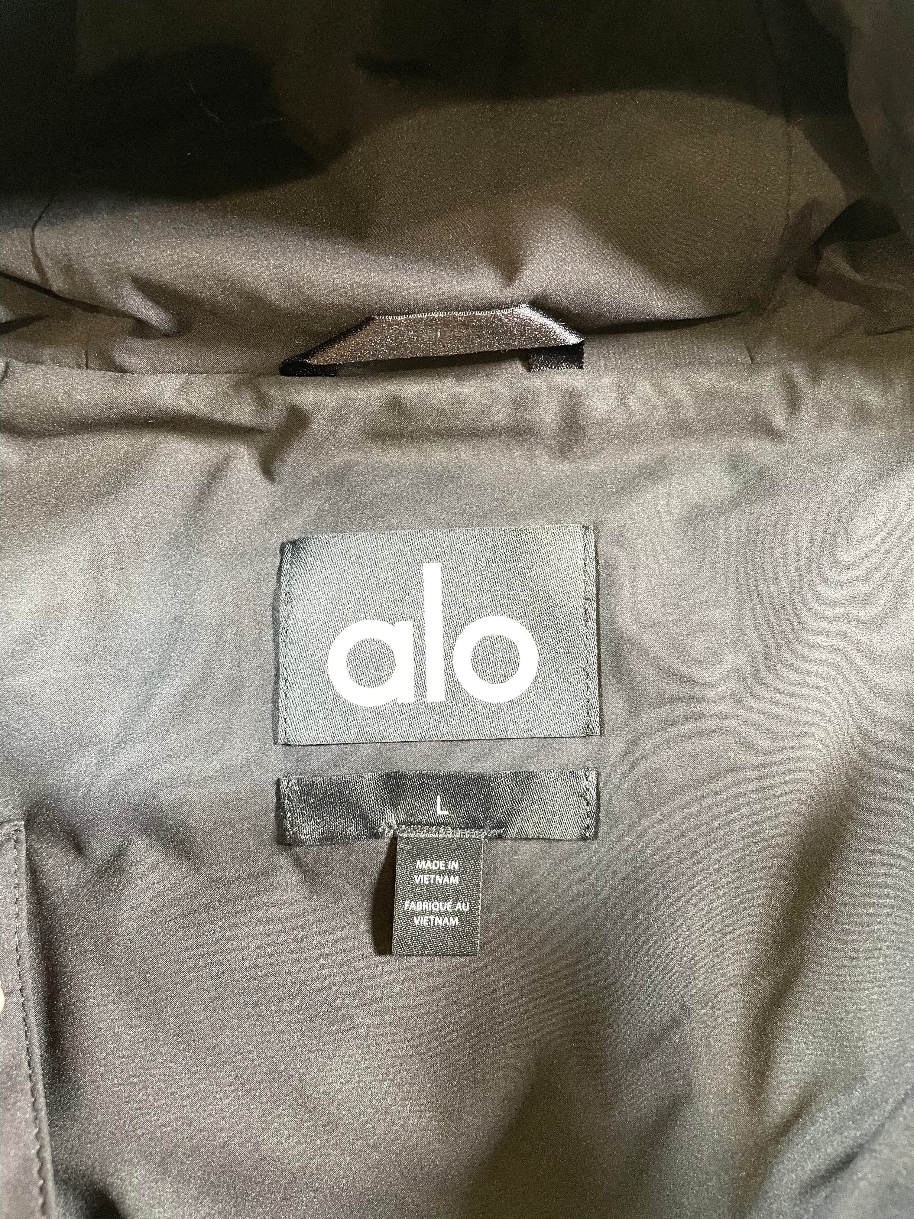 ALO Stretch Woven Notable Black Puffer Jacket
