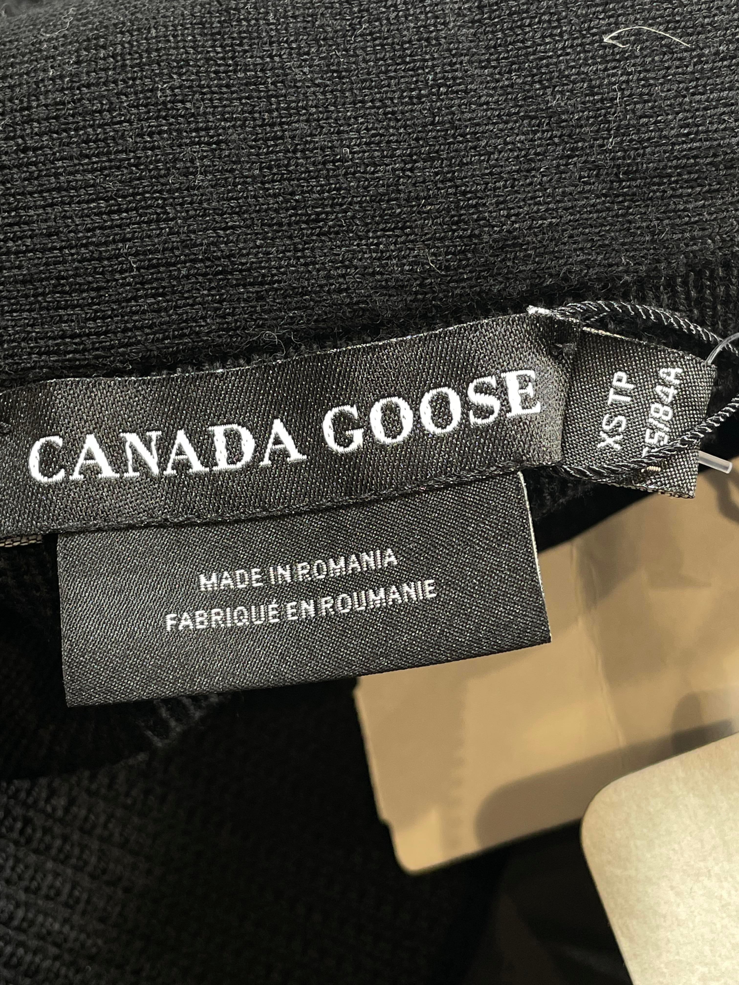 Canada Goose Hybridge Knit Jacket Cardigan