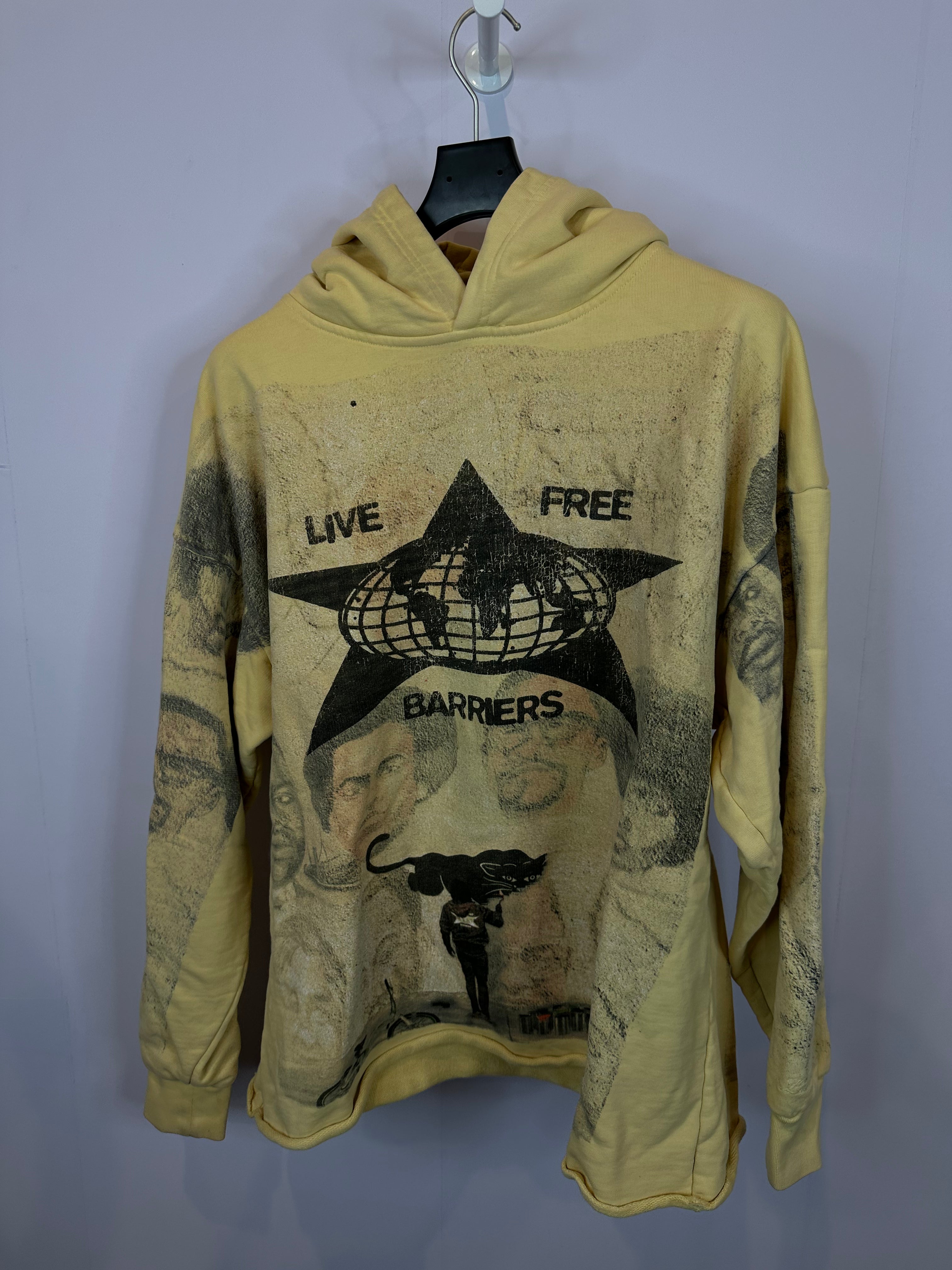 Barriers Hoodie Tan Used Large