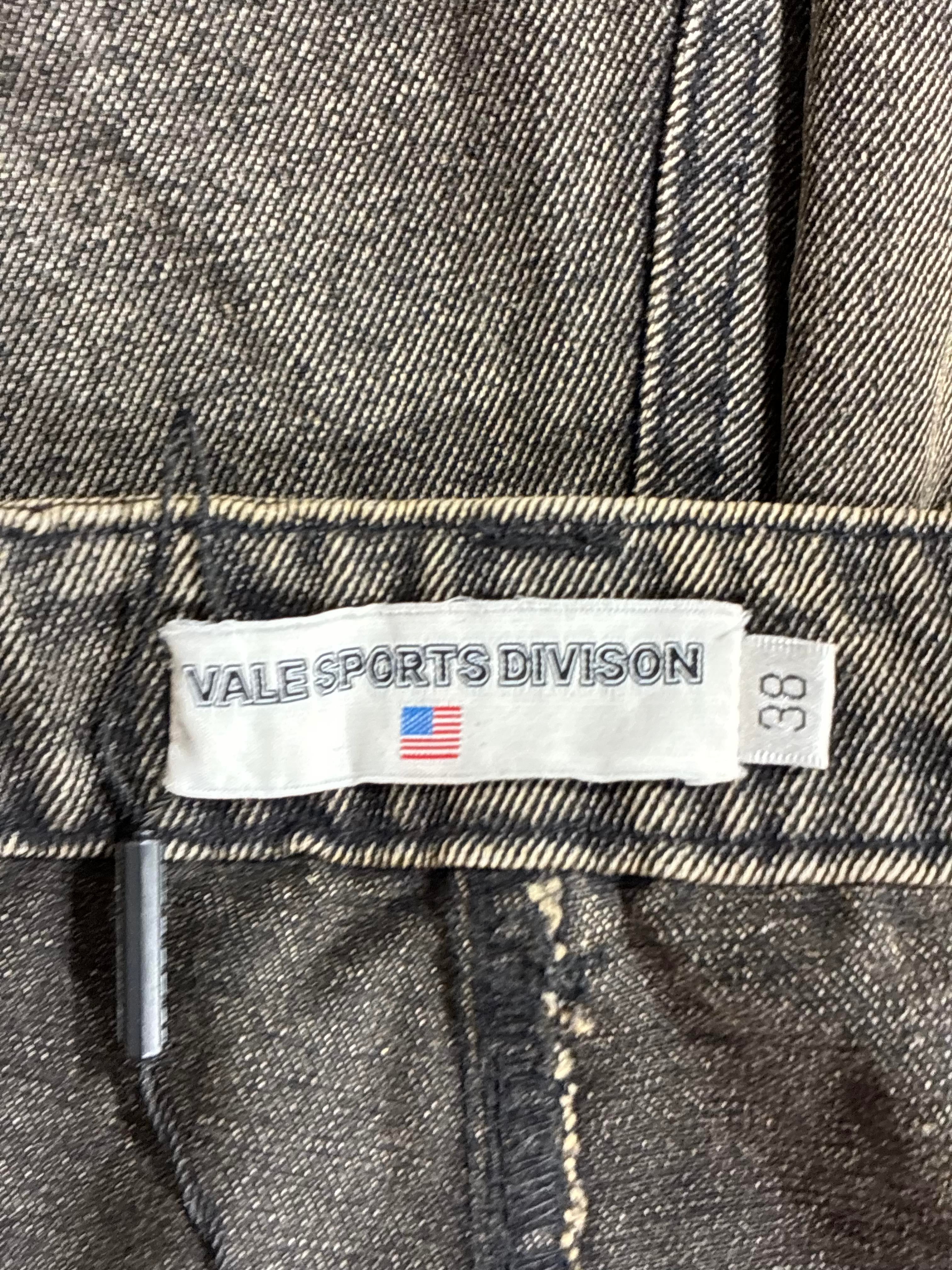 Vale Black Wash Skittles Jorts