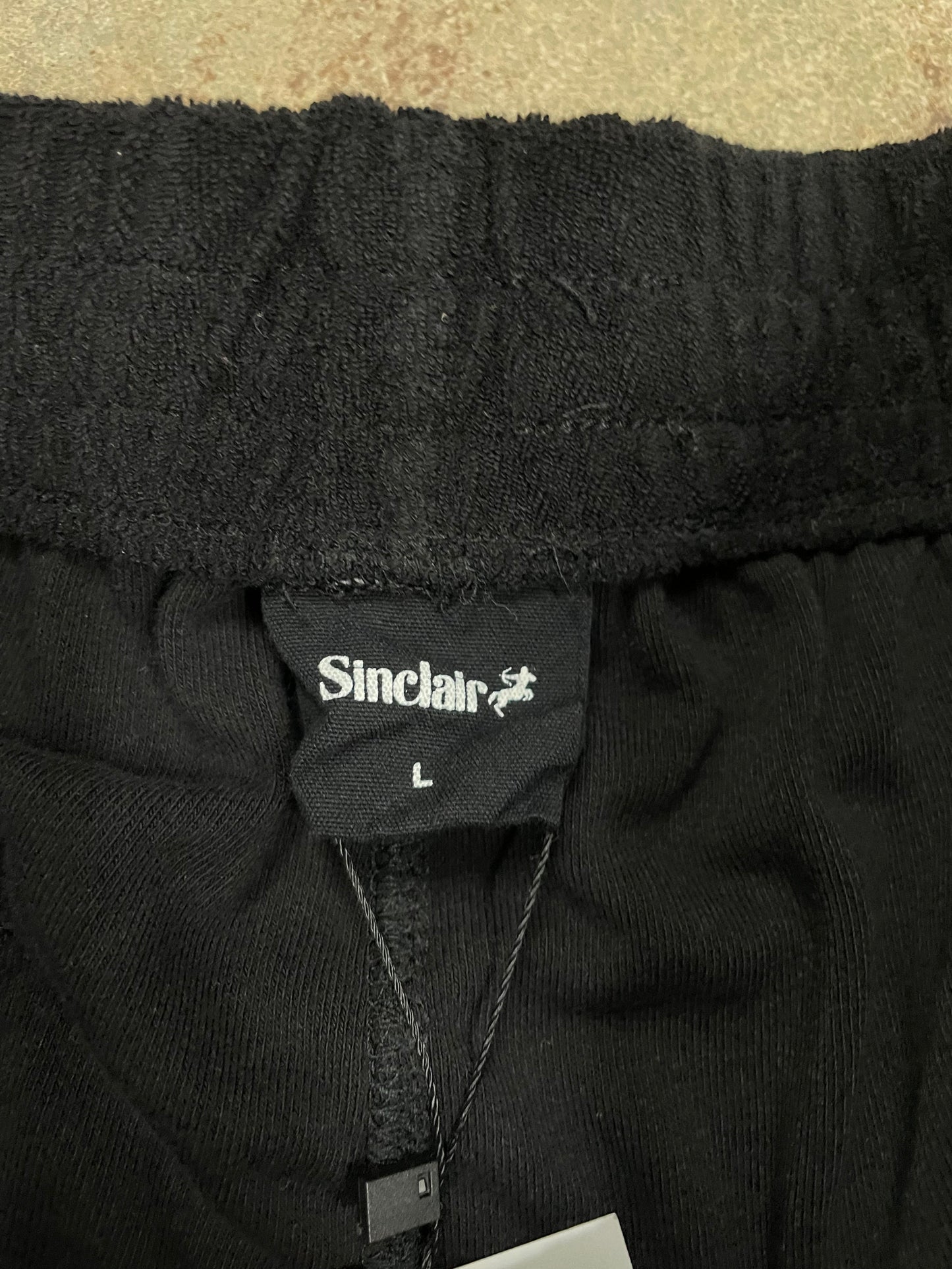 Sinclair Fleece Shorts Black Used Large