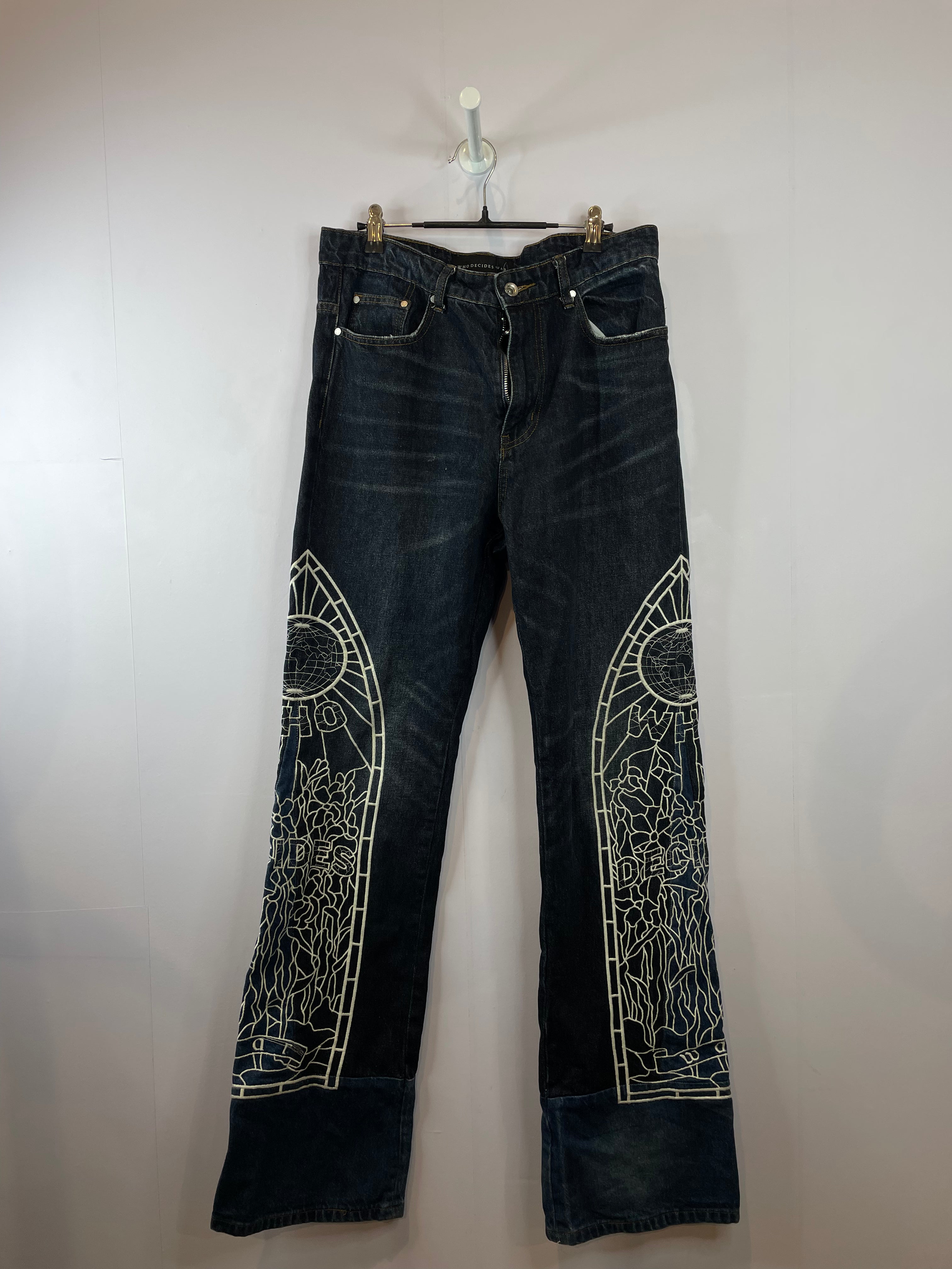 WDW Dark Wash Side Logo Embroidered Jeans