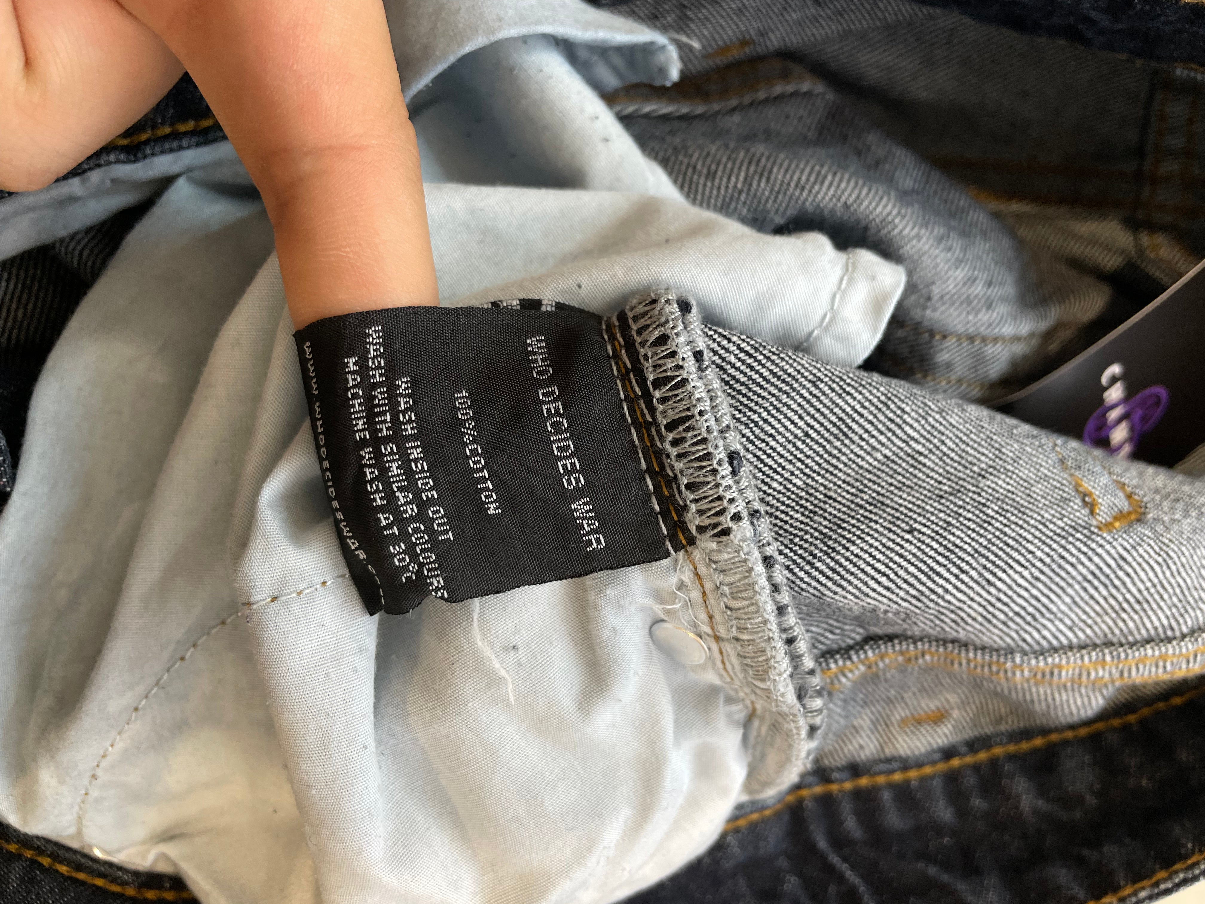 WDW Dark Wash Side Logo Embroidered Jeans