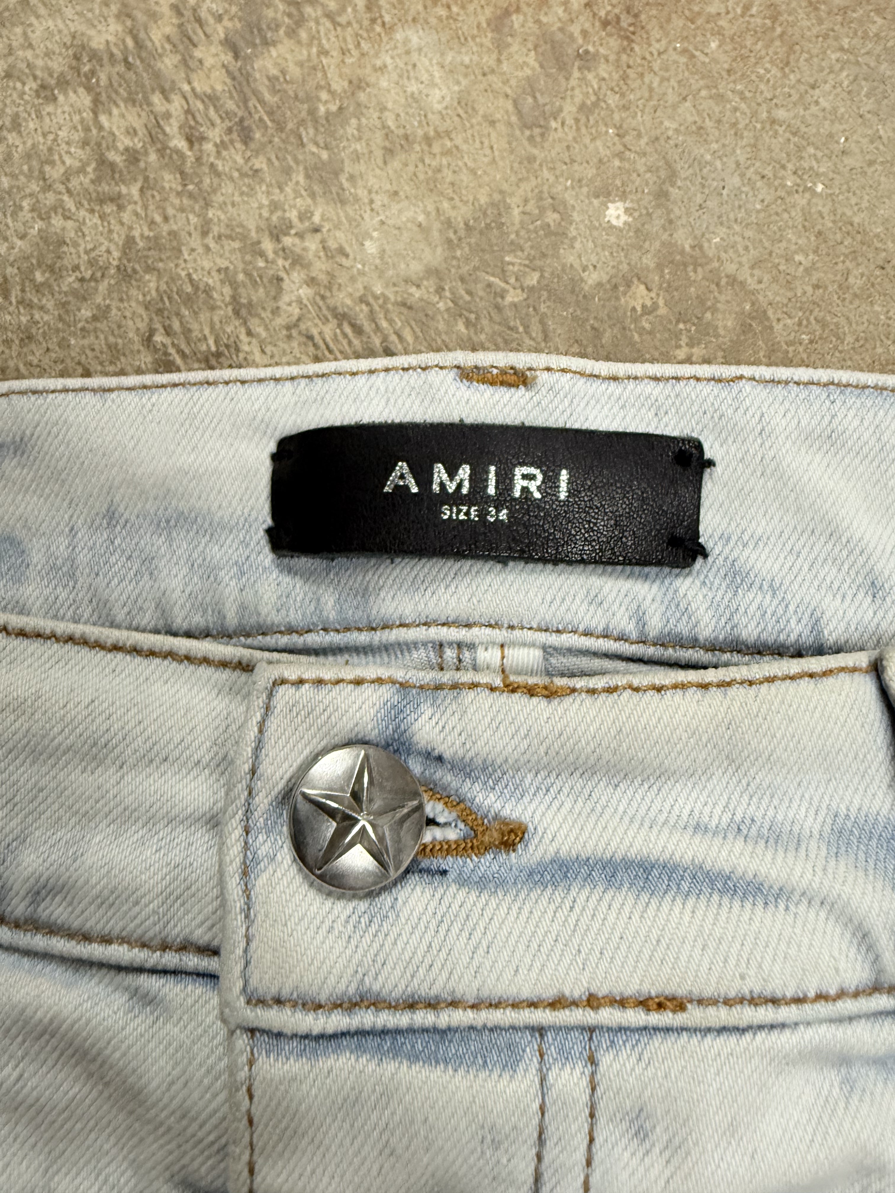 Amiri Chemist Jeans Light Wash White Stars Used 34