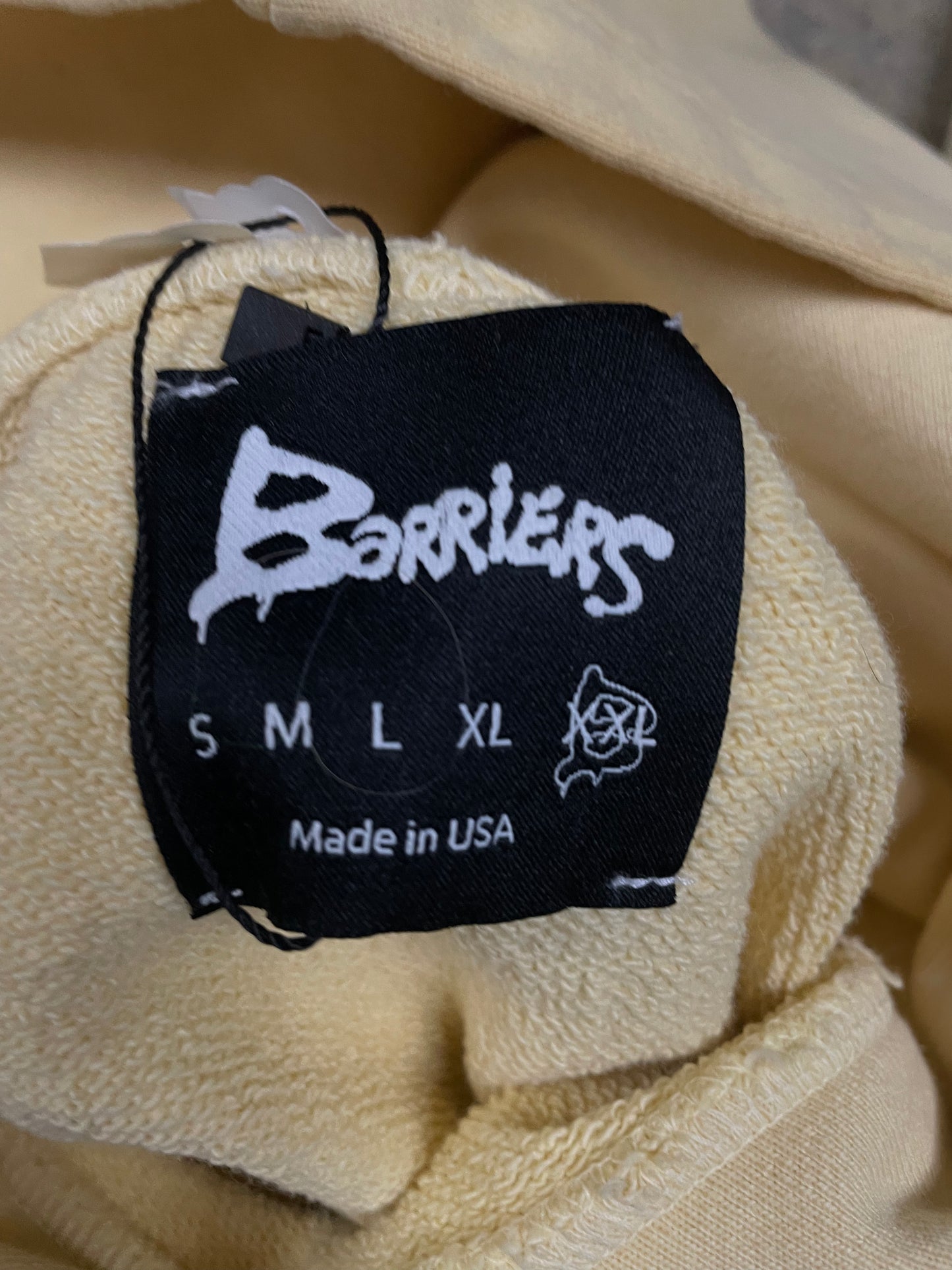 Barriers Hoodie Yellow Used XXL