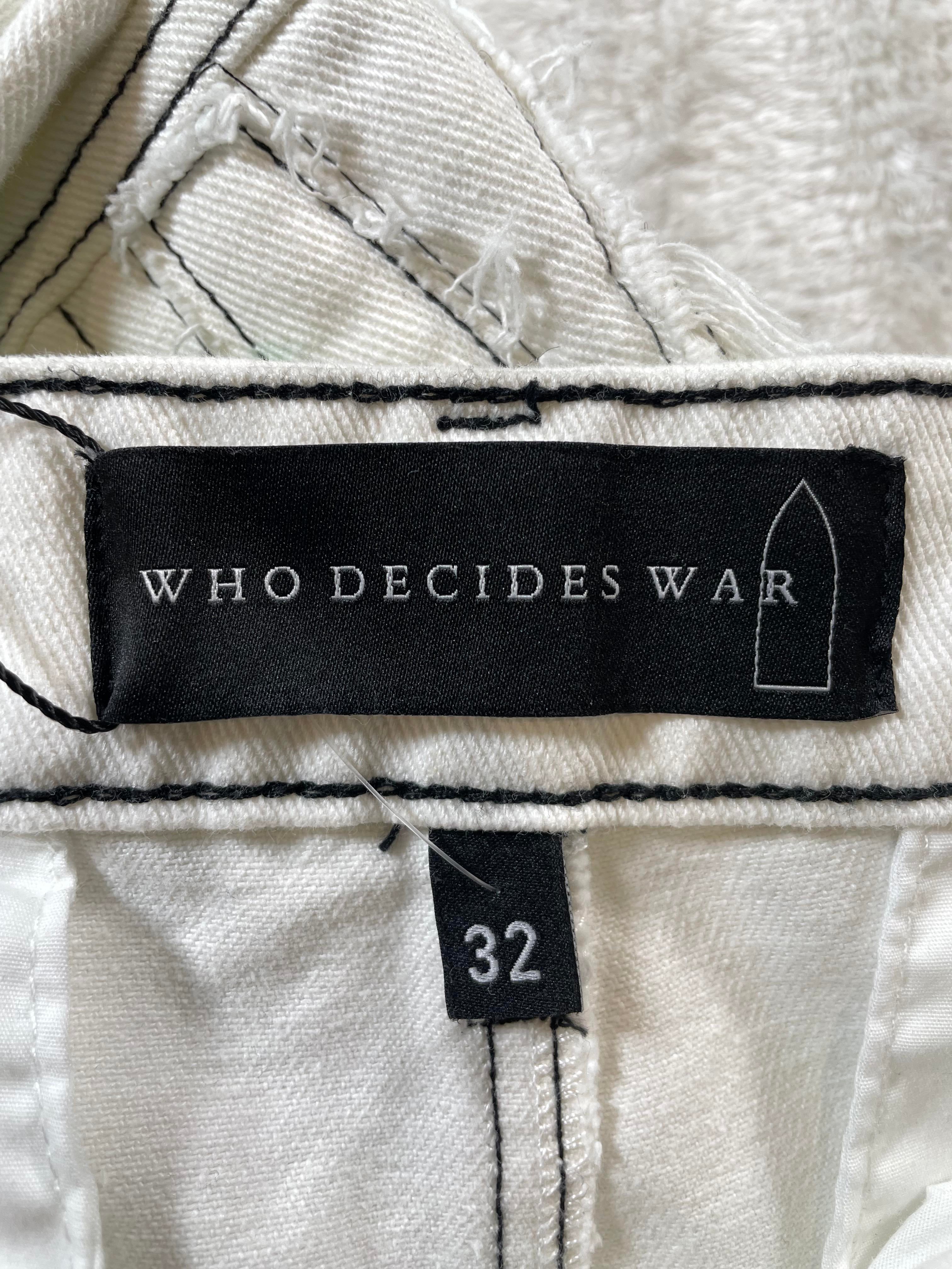 Who Decides War 'Moto Sky Palm' White Denim Jeans
