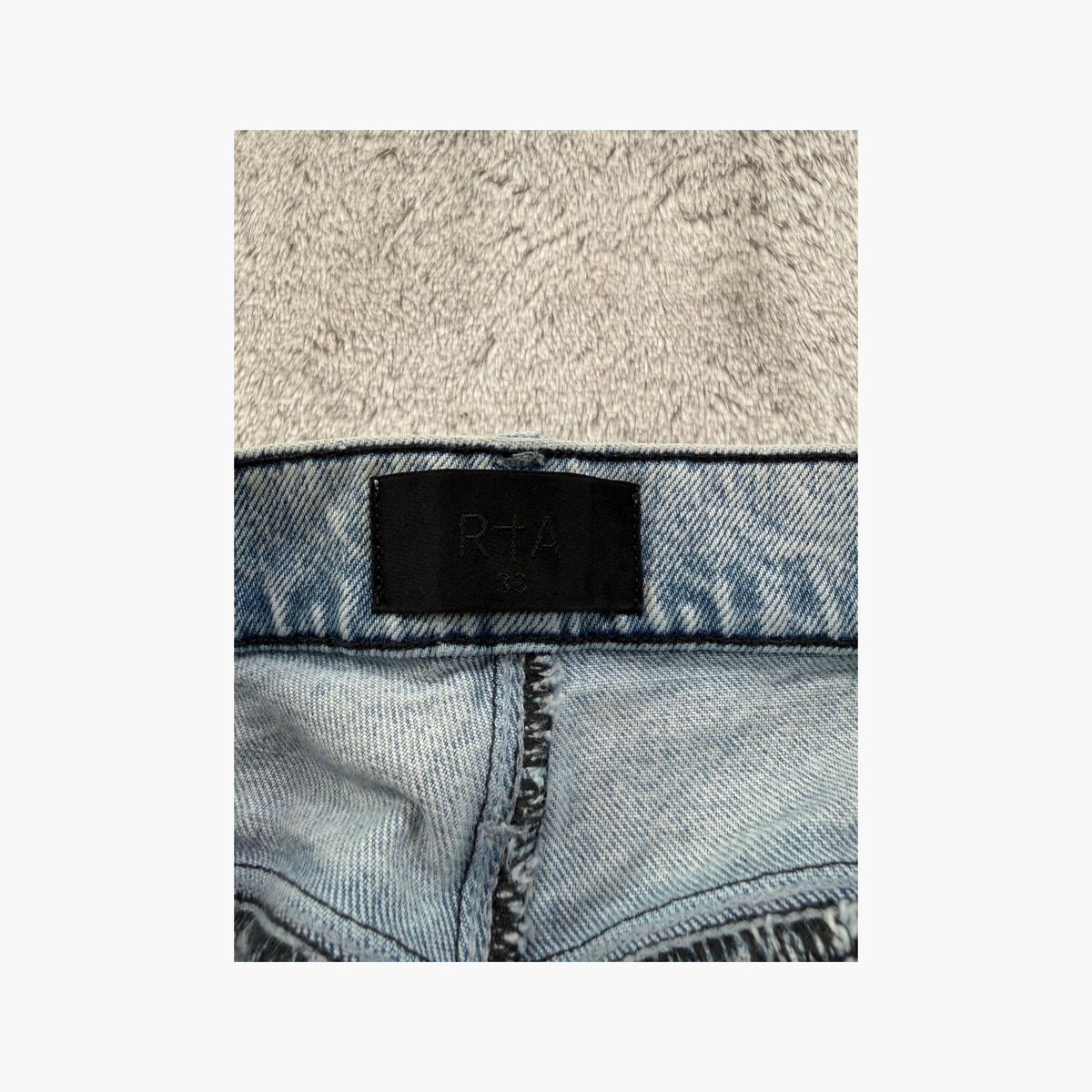RTA Light Wash RIP Jeans