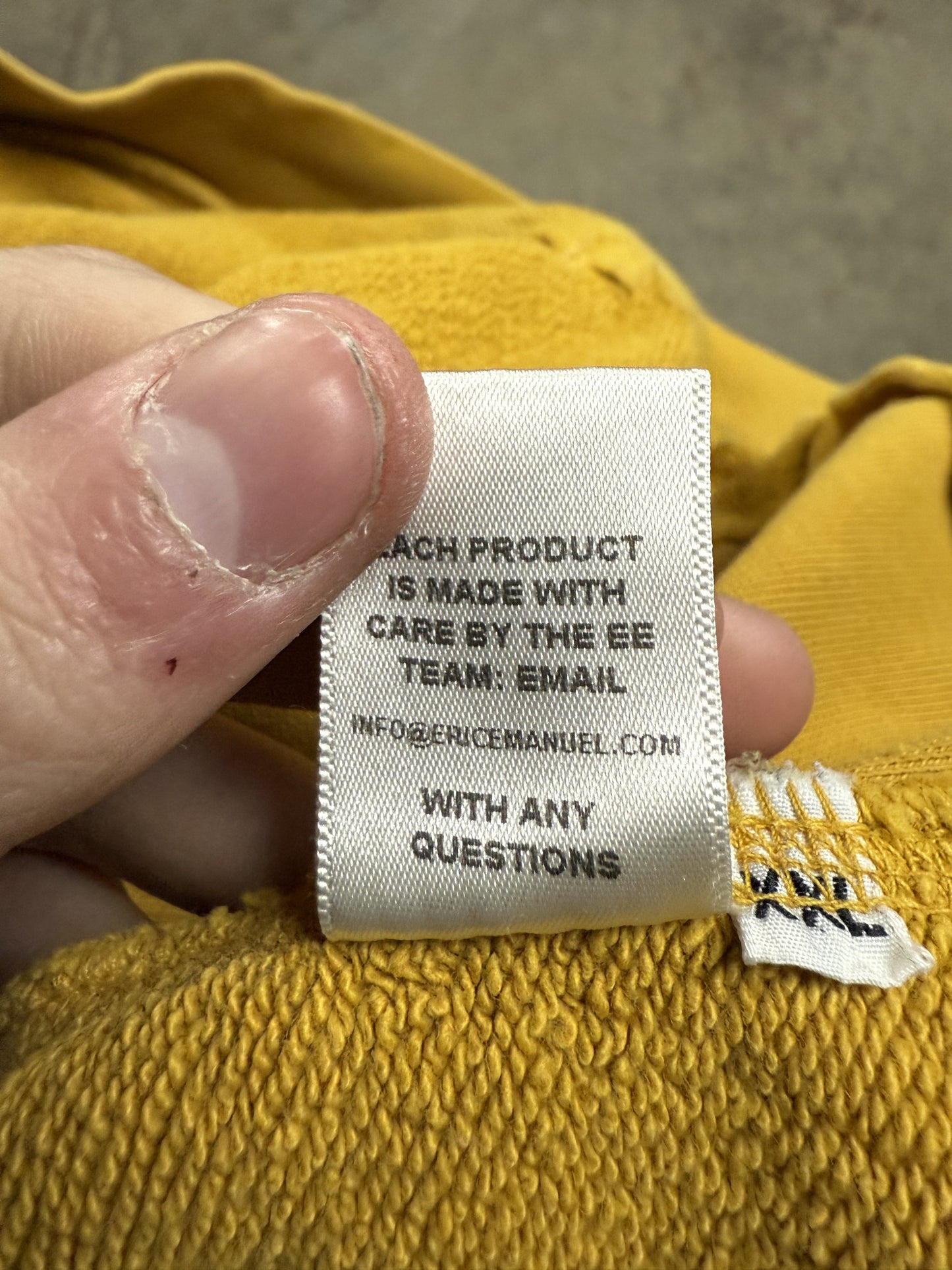 EE Hoodie Mustard Navy Used XXL