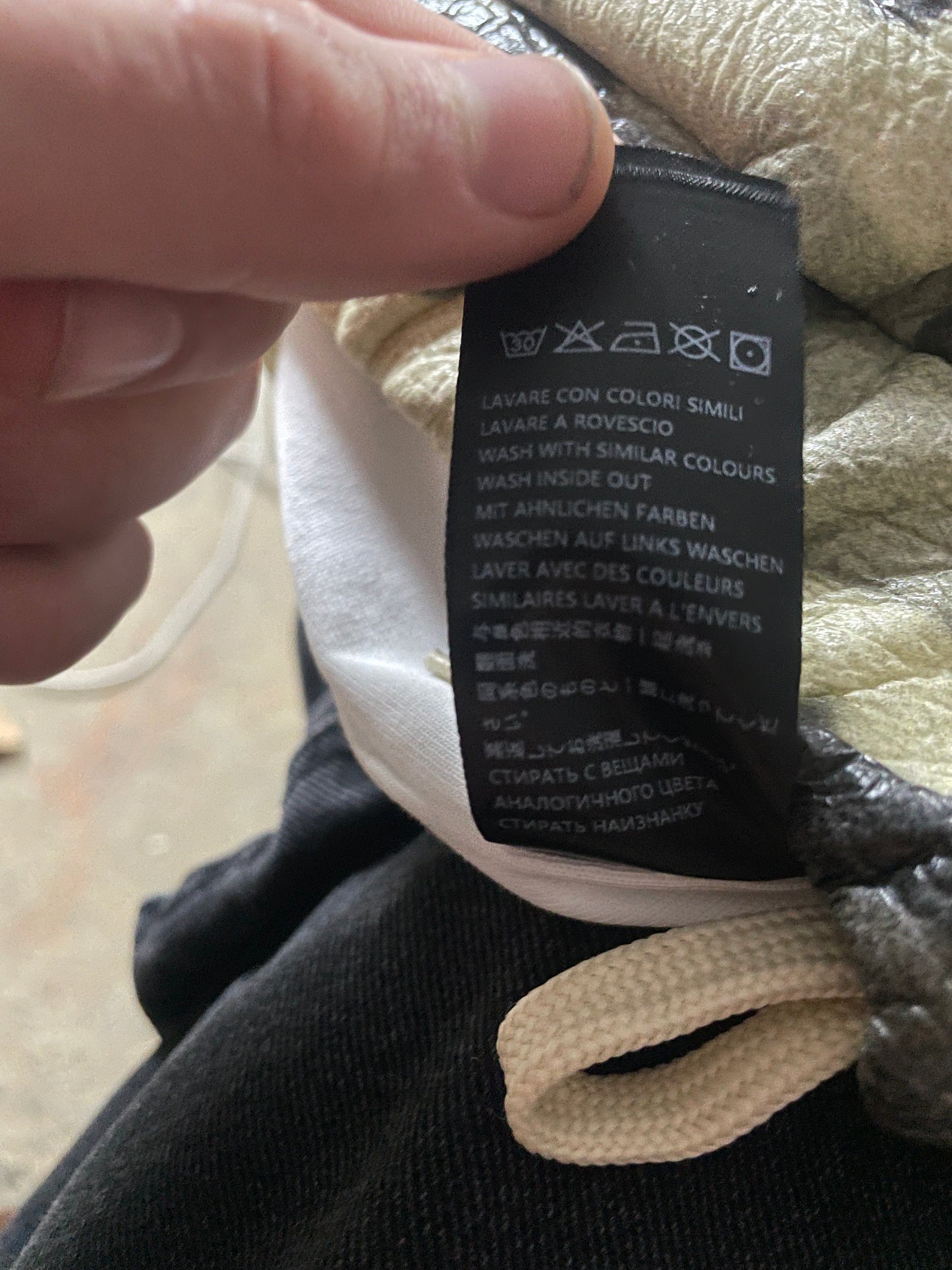 PDF Chanel green Camo Pants Used XL