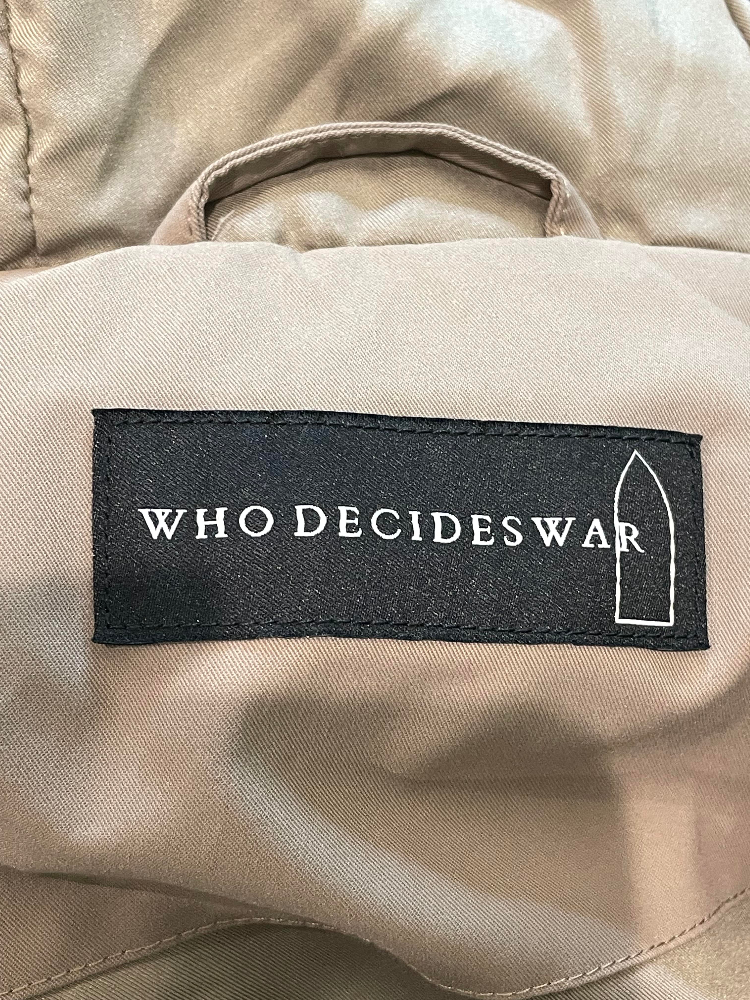 WDW Vest Garden Glass Vest