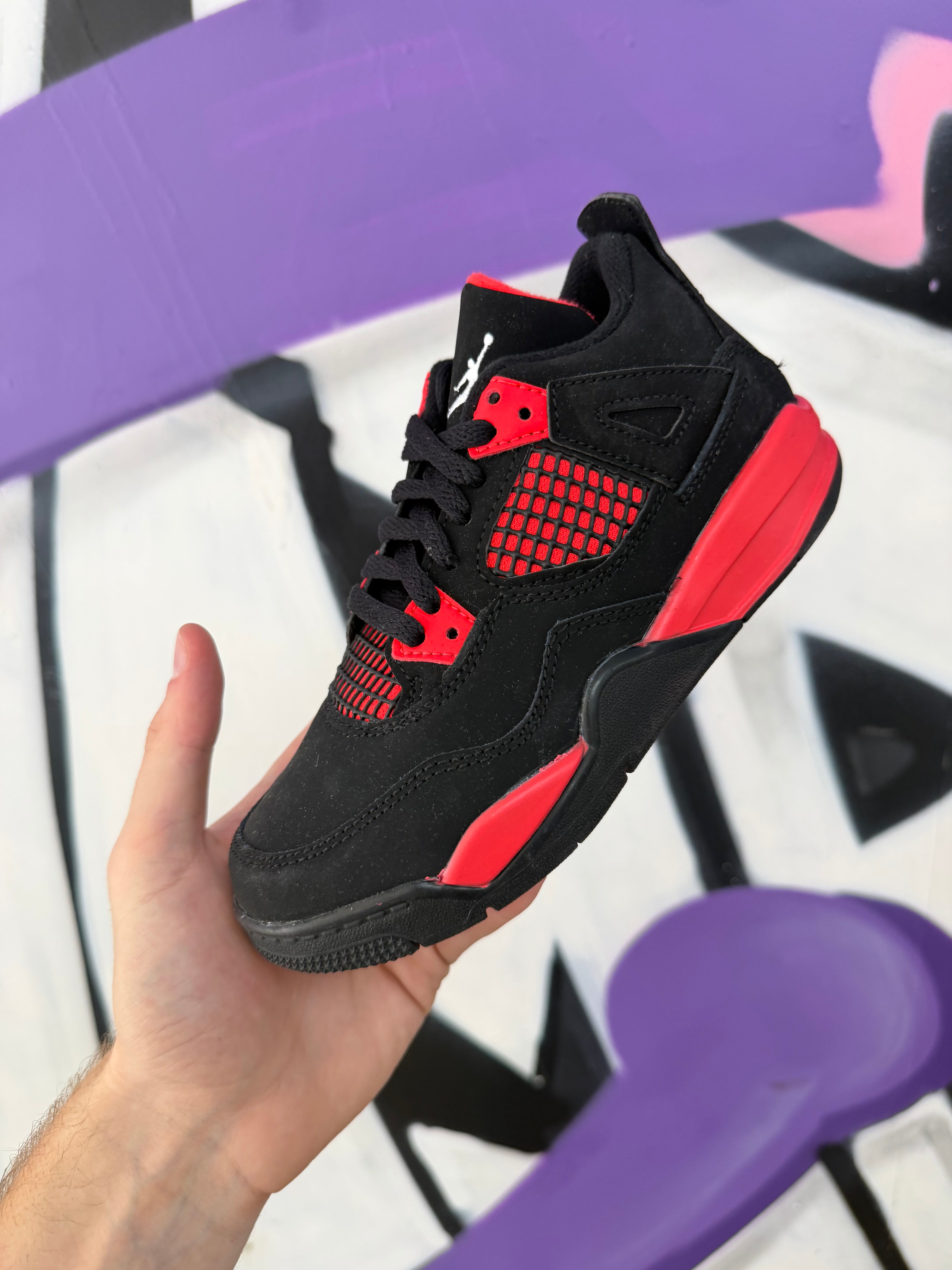 Jordan 4 Red Thunder Sneakers