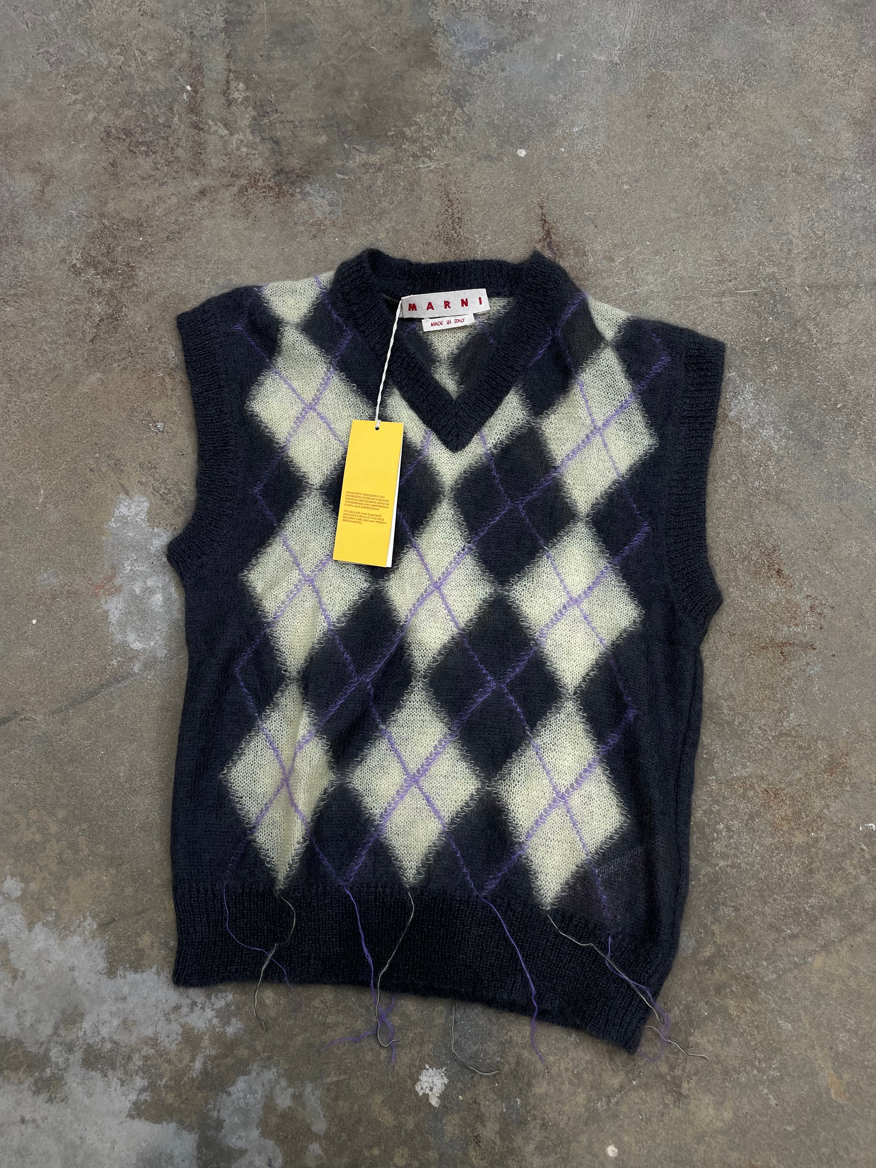 Marni Sweater Vest Grey Yellow Purple Diamond Used 50 (Small)