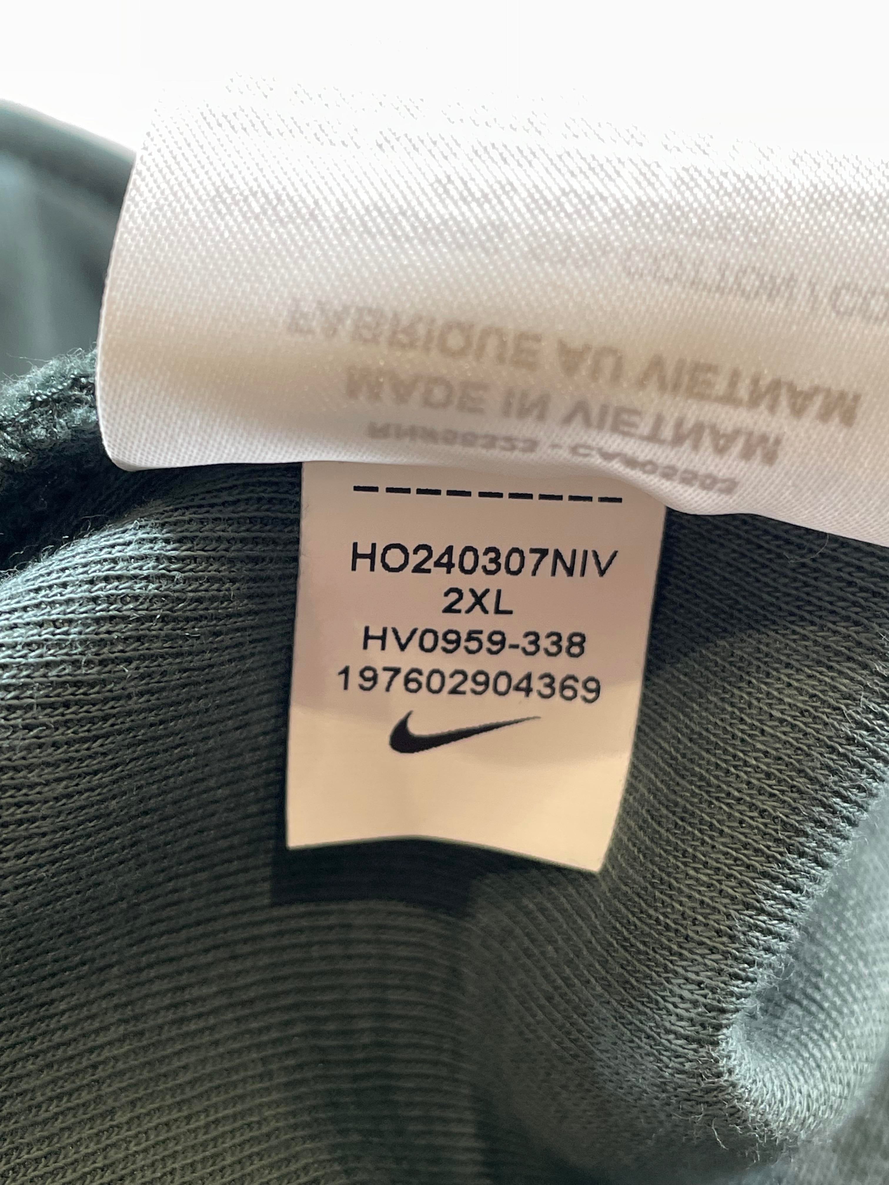 Nike Tech Ivory Green Sweats