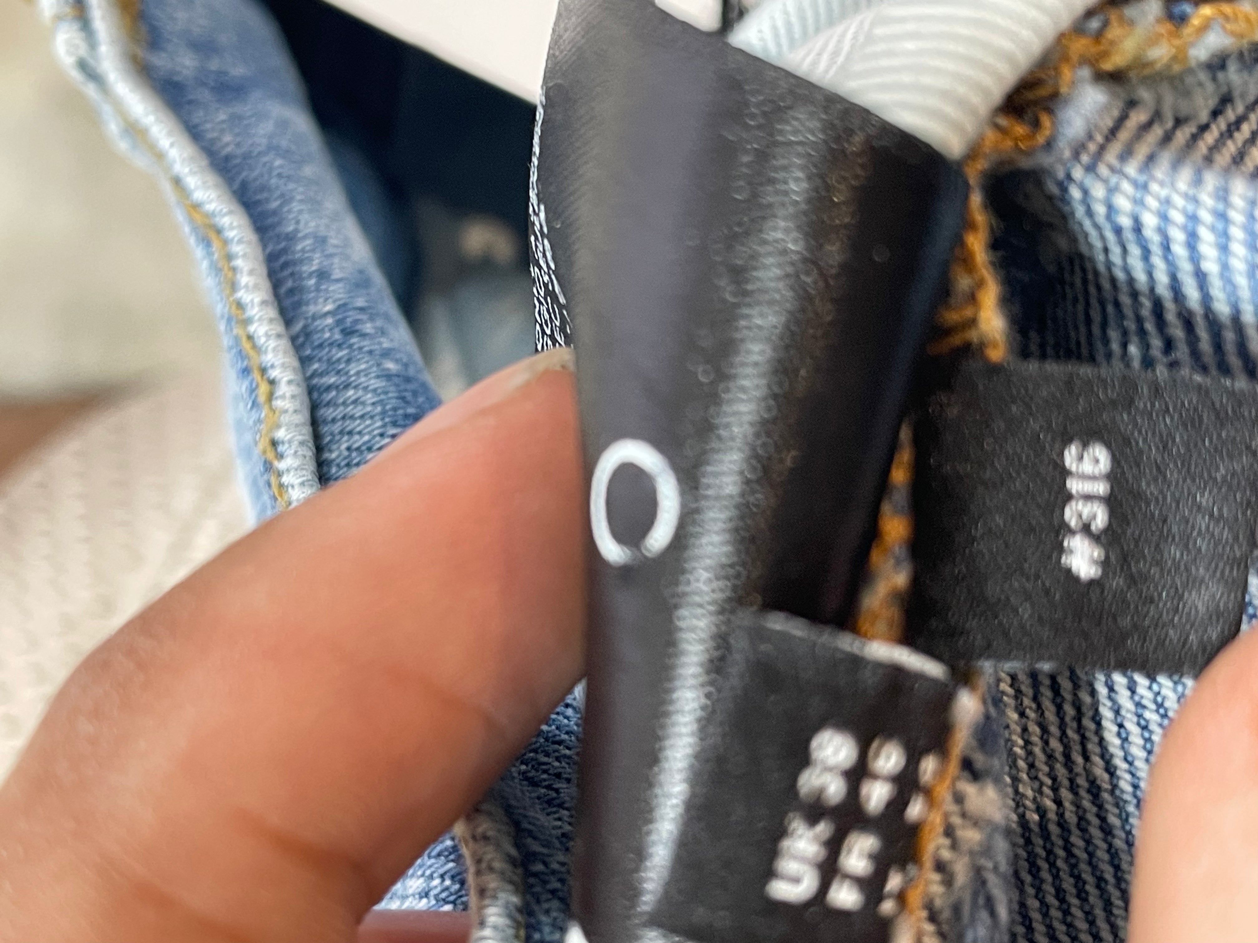 Amiri Plain Thrasher Light Wash Splatter Rip Used 38