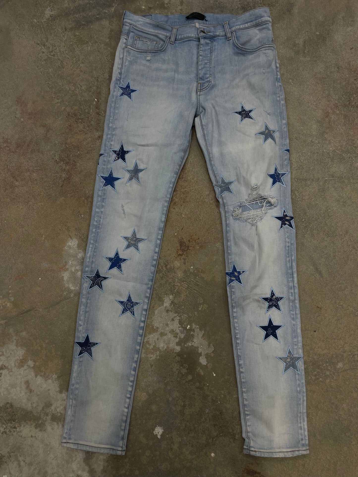 Amiri Jeans Light Wash Blue Paisley Stars Used 36