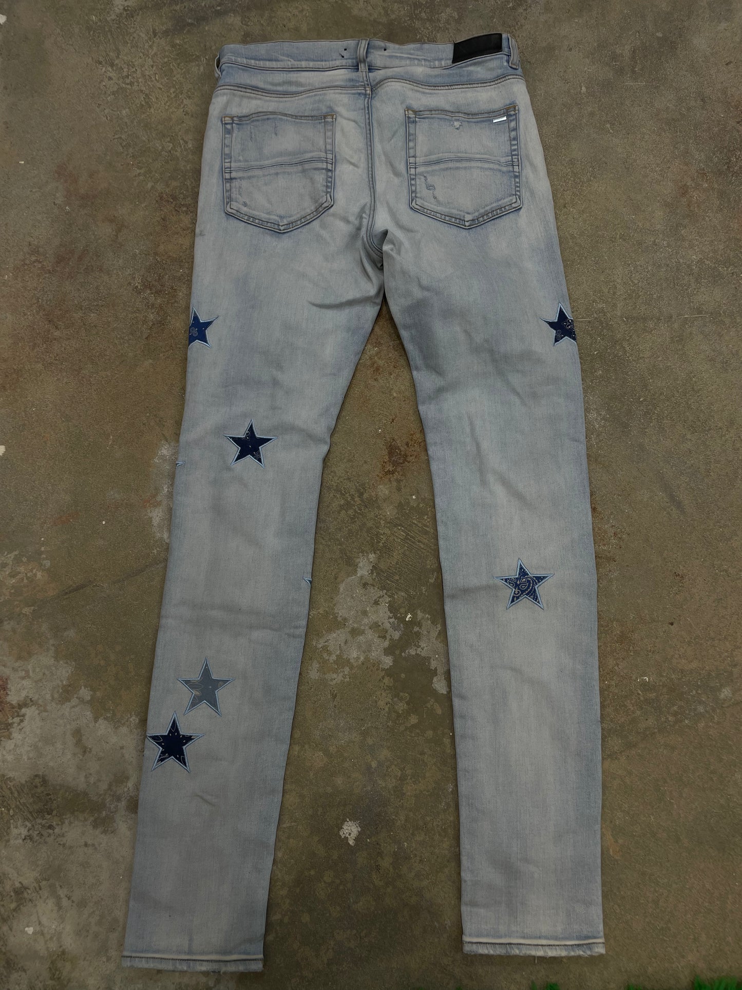 Amiri Jeans Light Wash Blue Paisley Stars Used 36