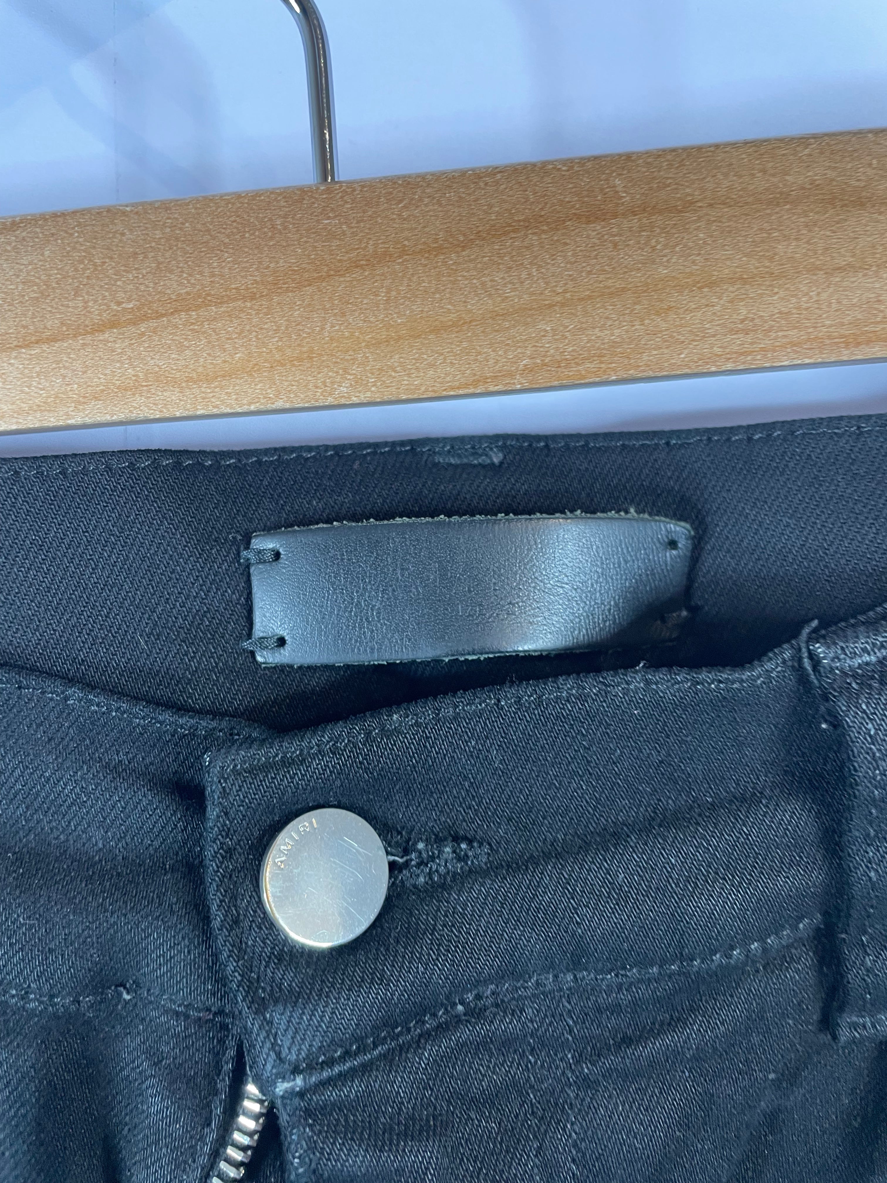 Amiri Plain Thrasher Black (Repaired) Used 32