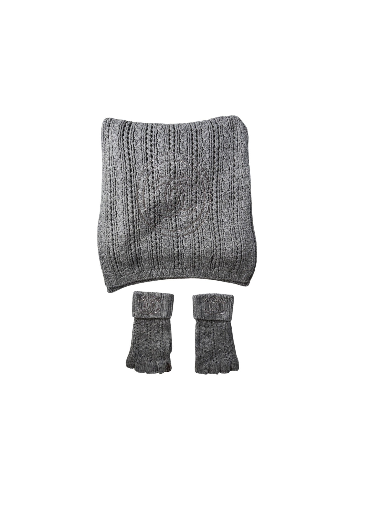 Chanel Cashmere Chain Scarf & Gloves Gray Set Accessories