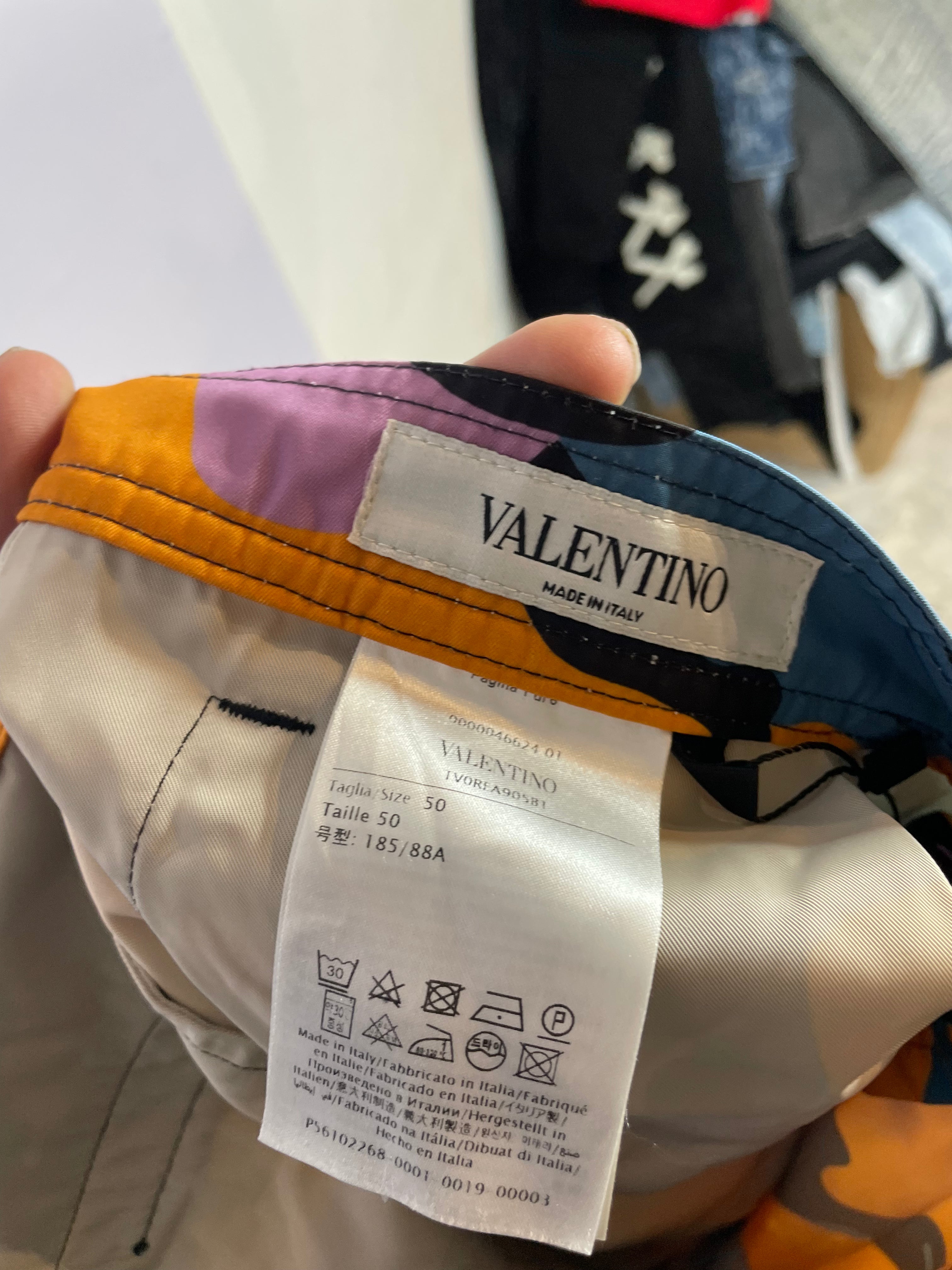 Valentino Multi Camo Cargo Pants Used 50 (Large)