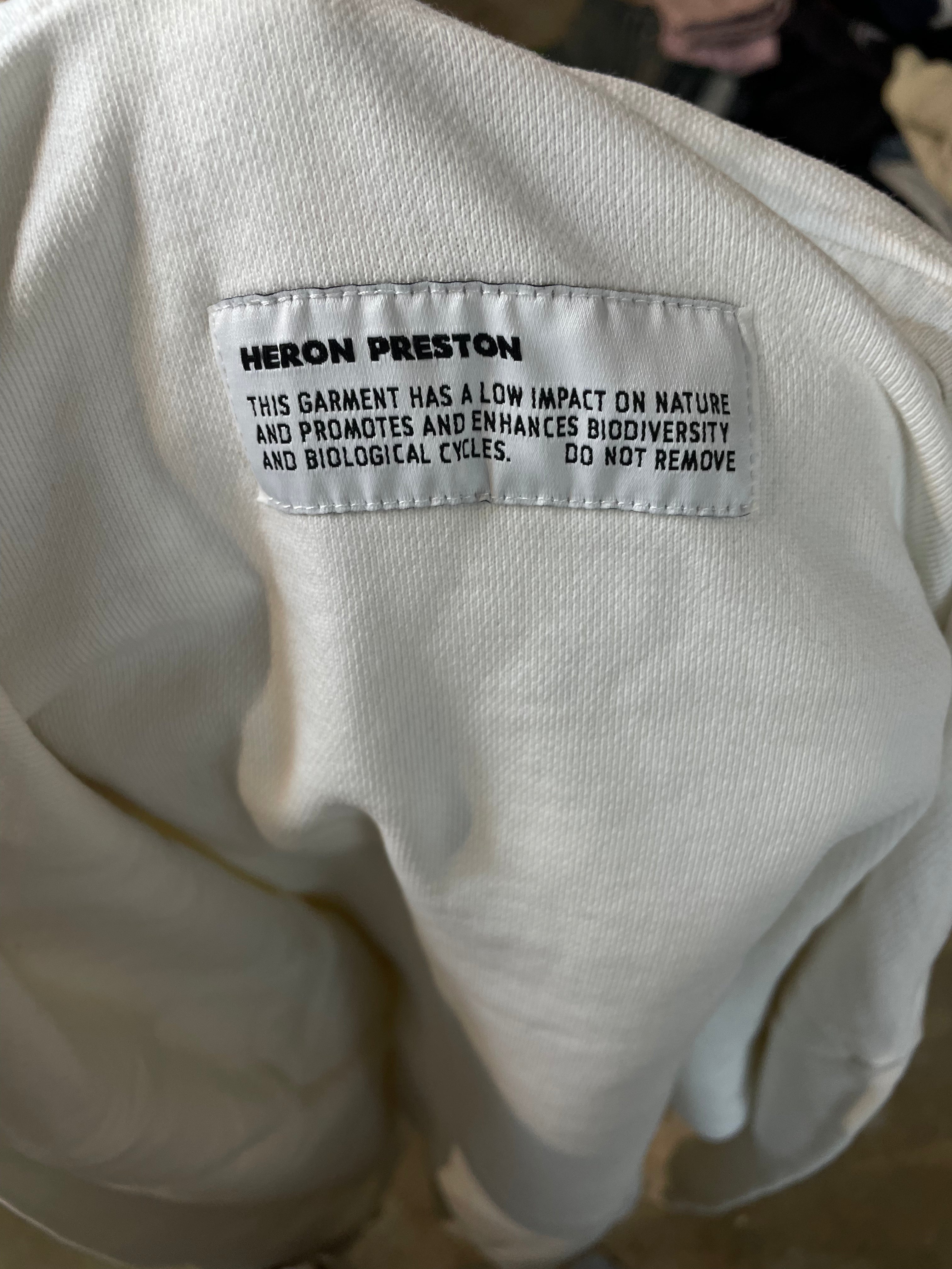 Heron Preston Split Swan Medium Used