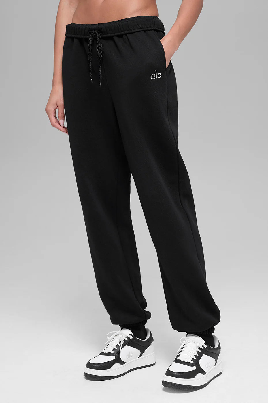 ALO 'Accolade' Black Sweatpants