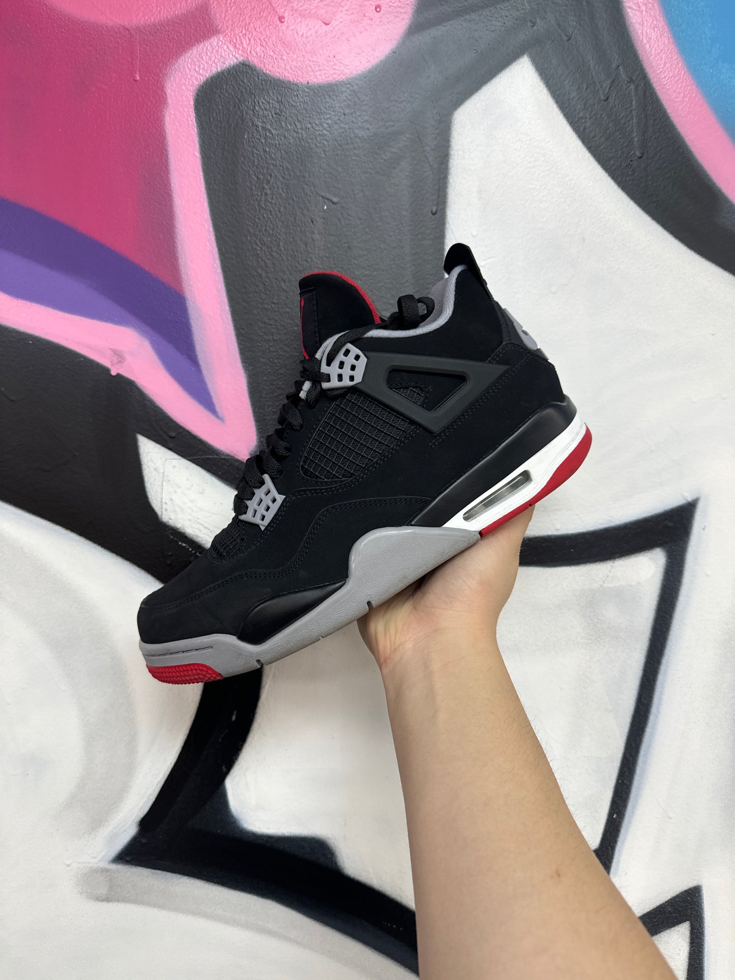 Nike Jordan 4 Bred Sneaker