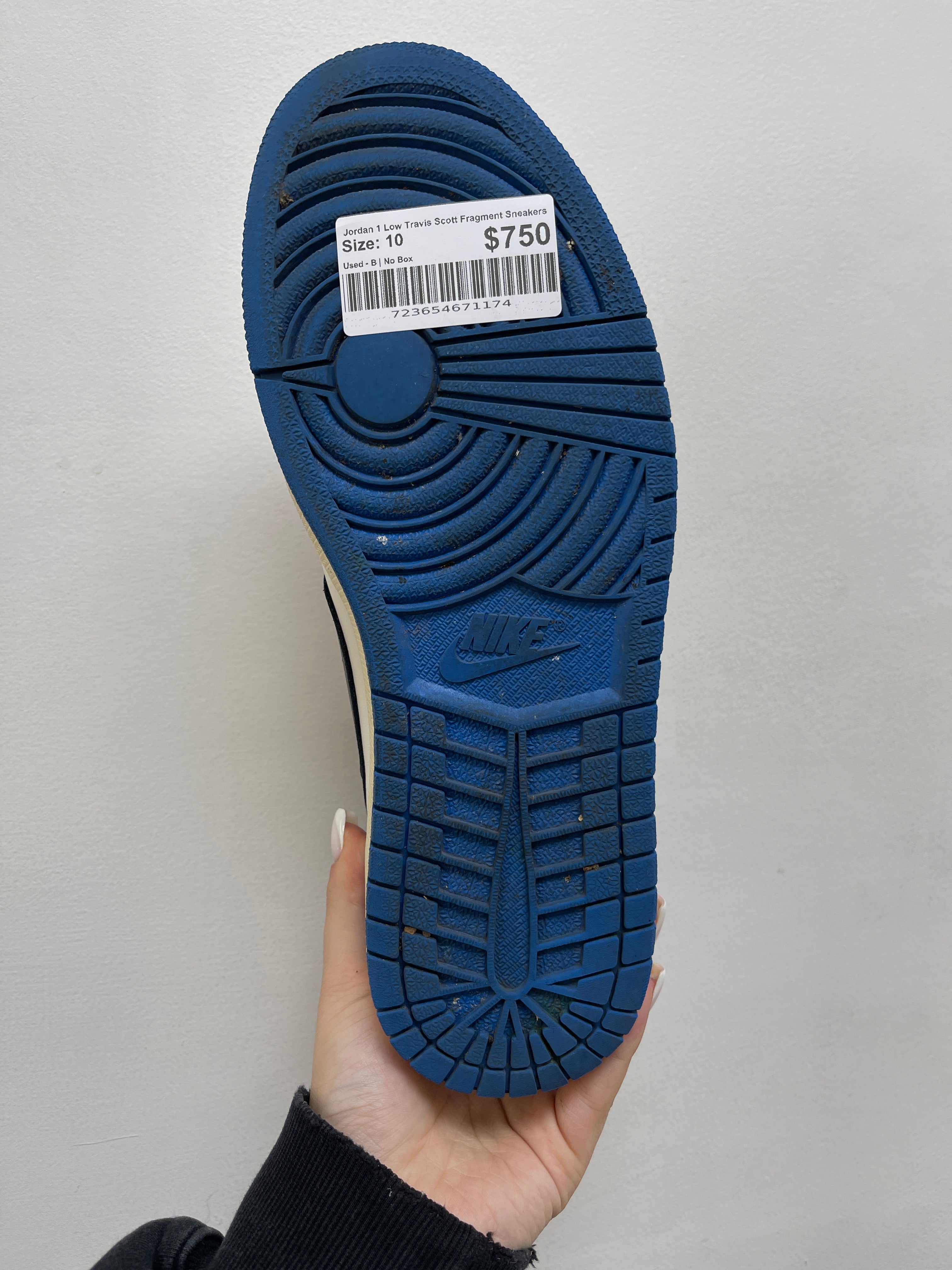 Jordan 1 Low Travis Scott Fragment Sneakers