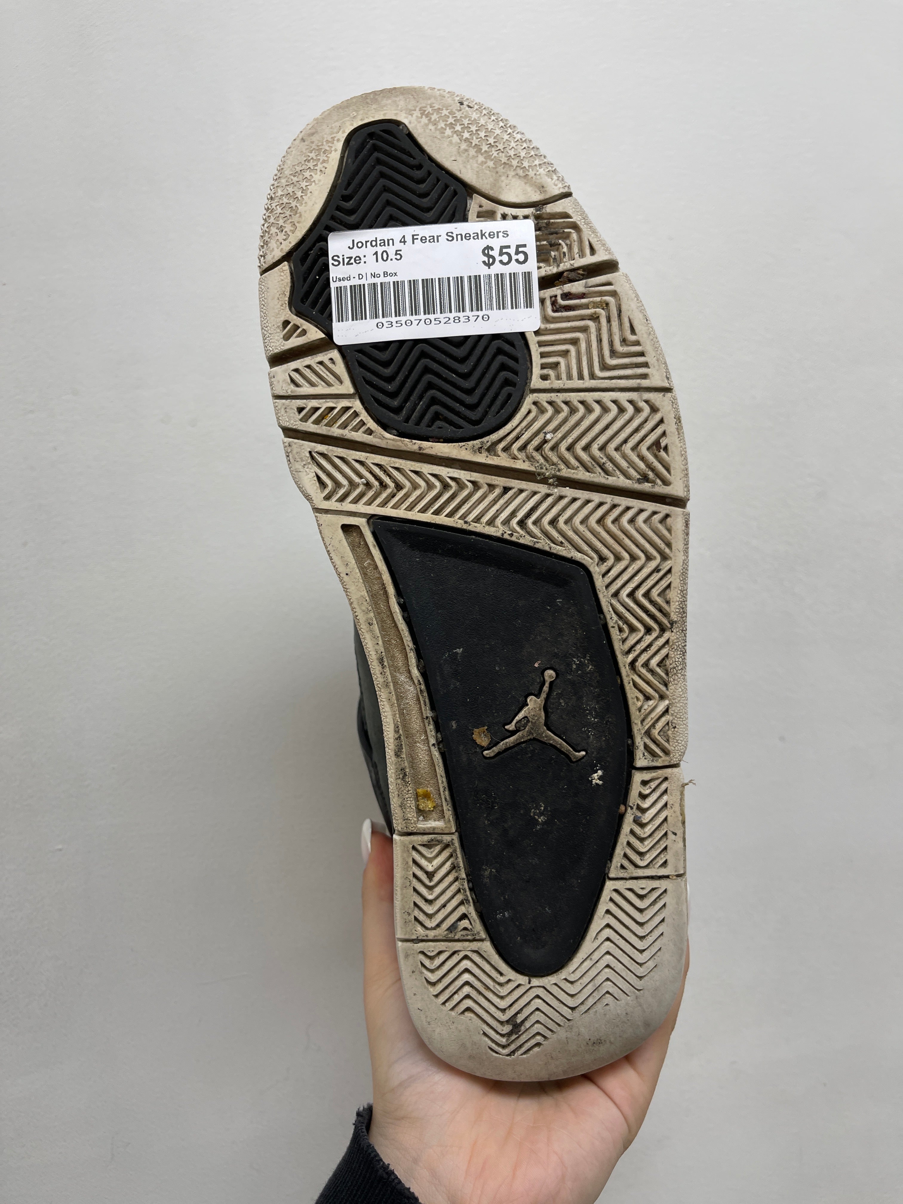 Jordan 4 Fear Sneakers
