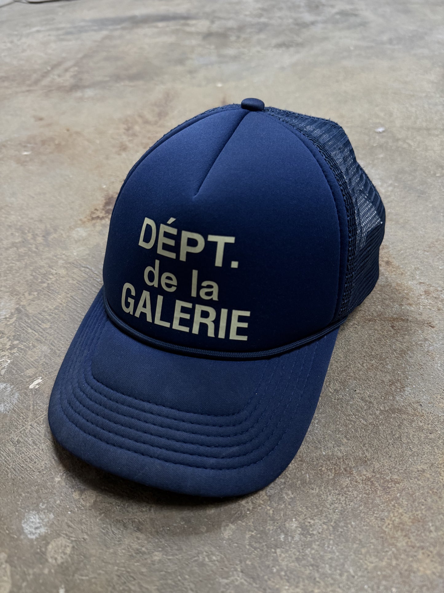 Gallery Dept Trucker Navy Used OSFM