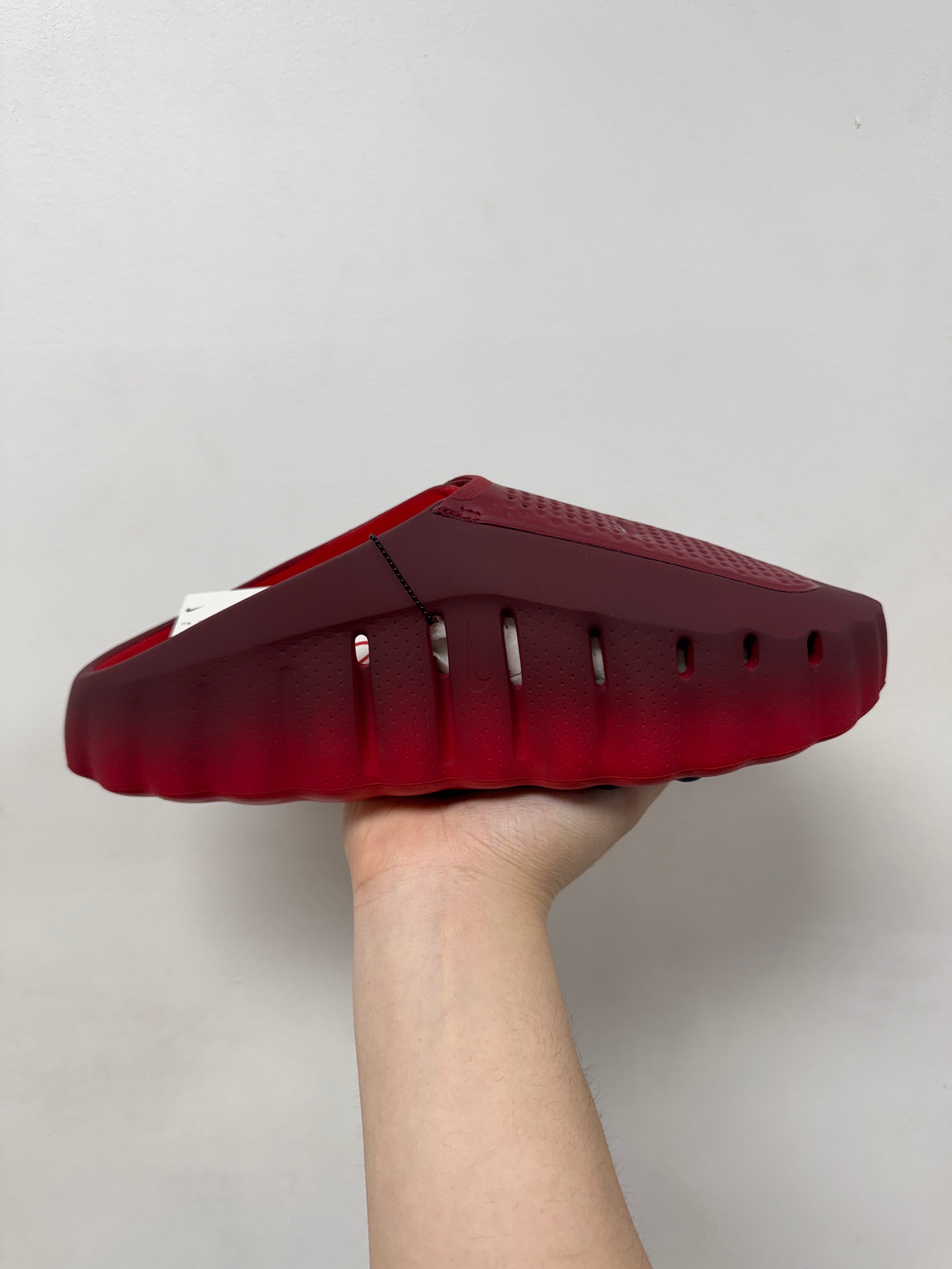 Nike University Red Mind Slides