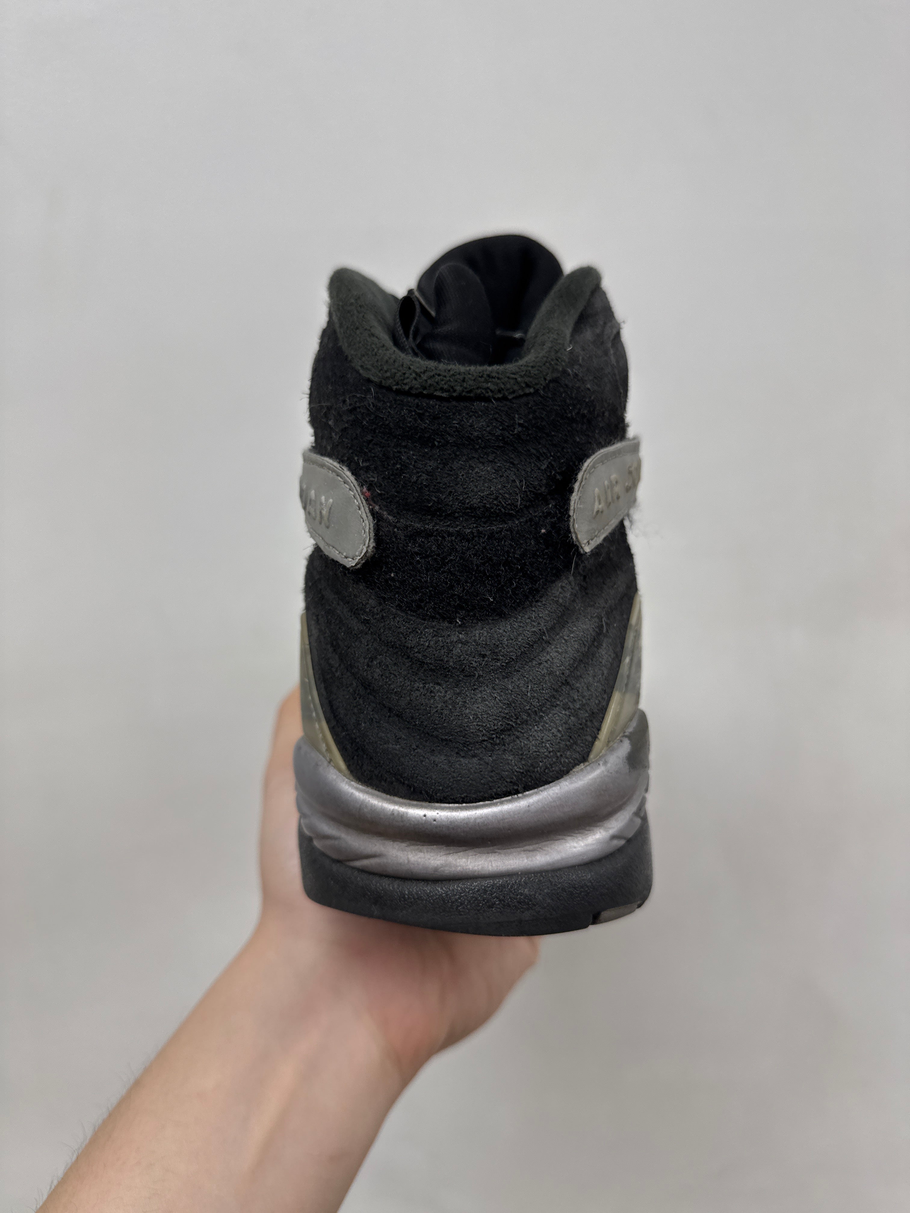Jordan 8 Gunsmoke Sneakers