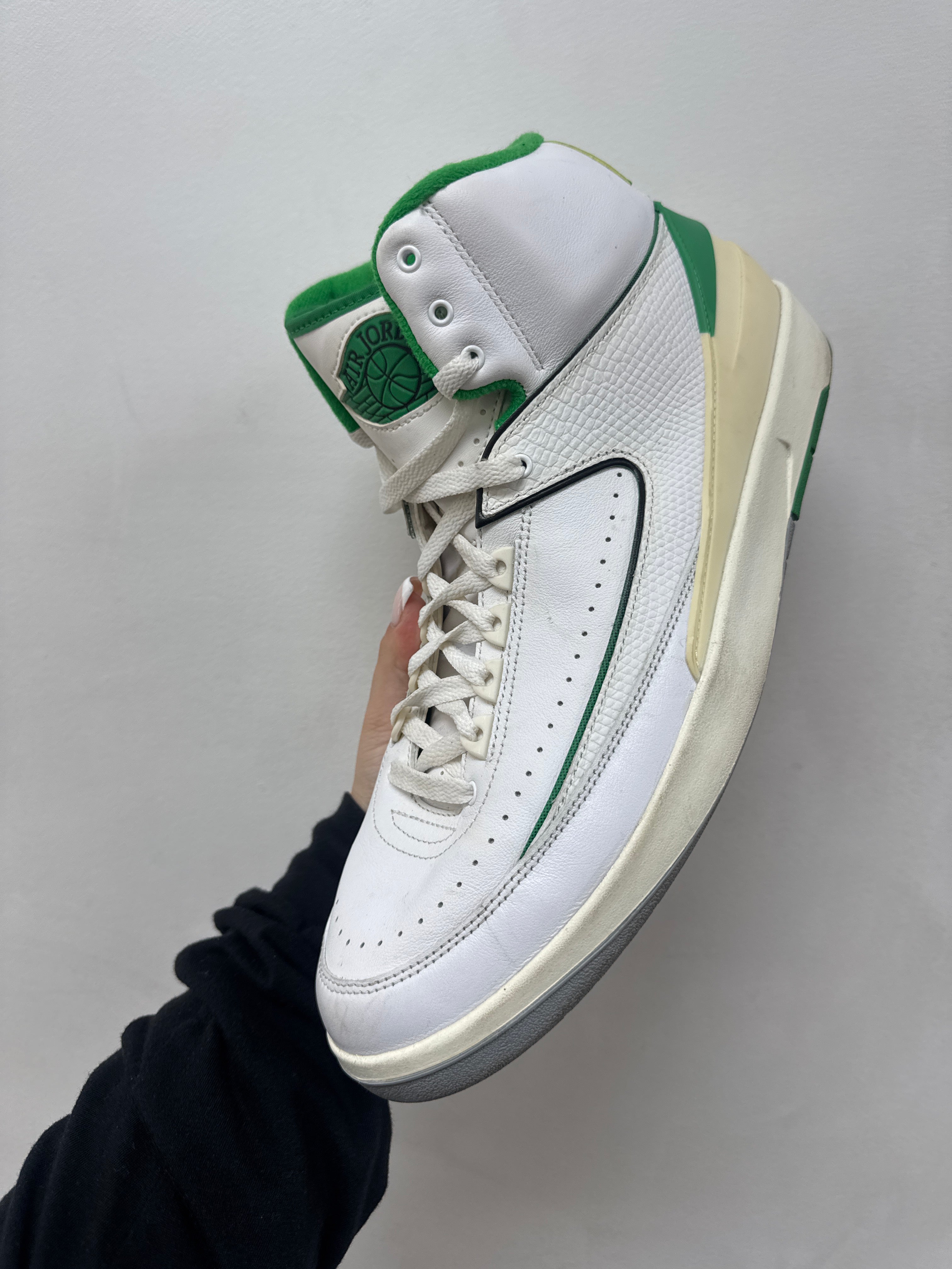 Jordan 2 Lucky Green Sneakers