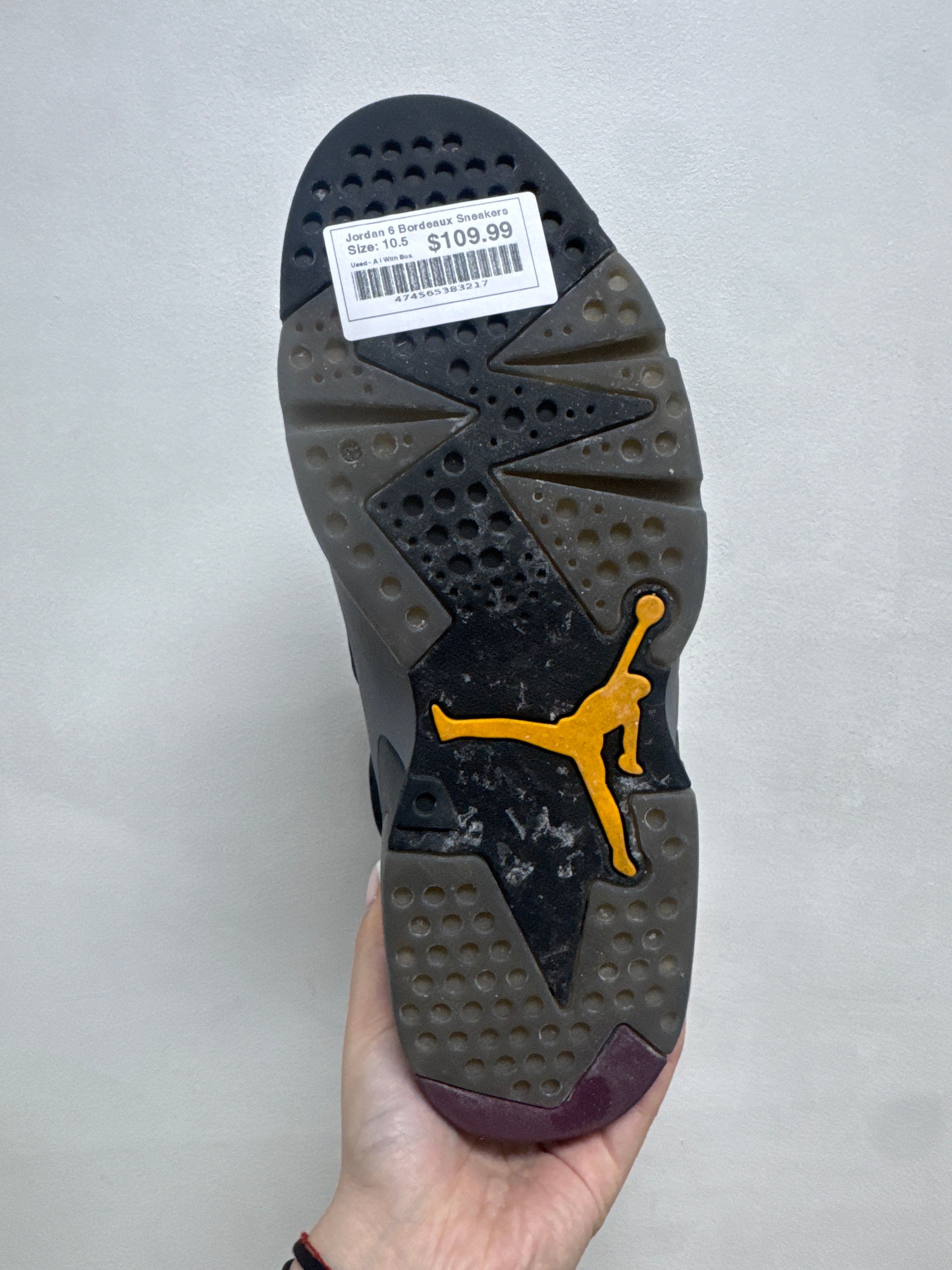 Jordan 6 Bordeaux Sneakers