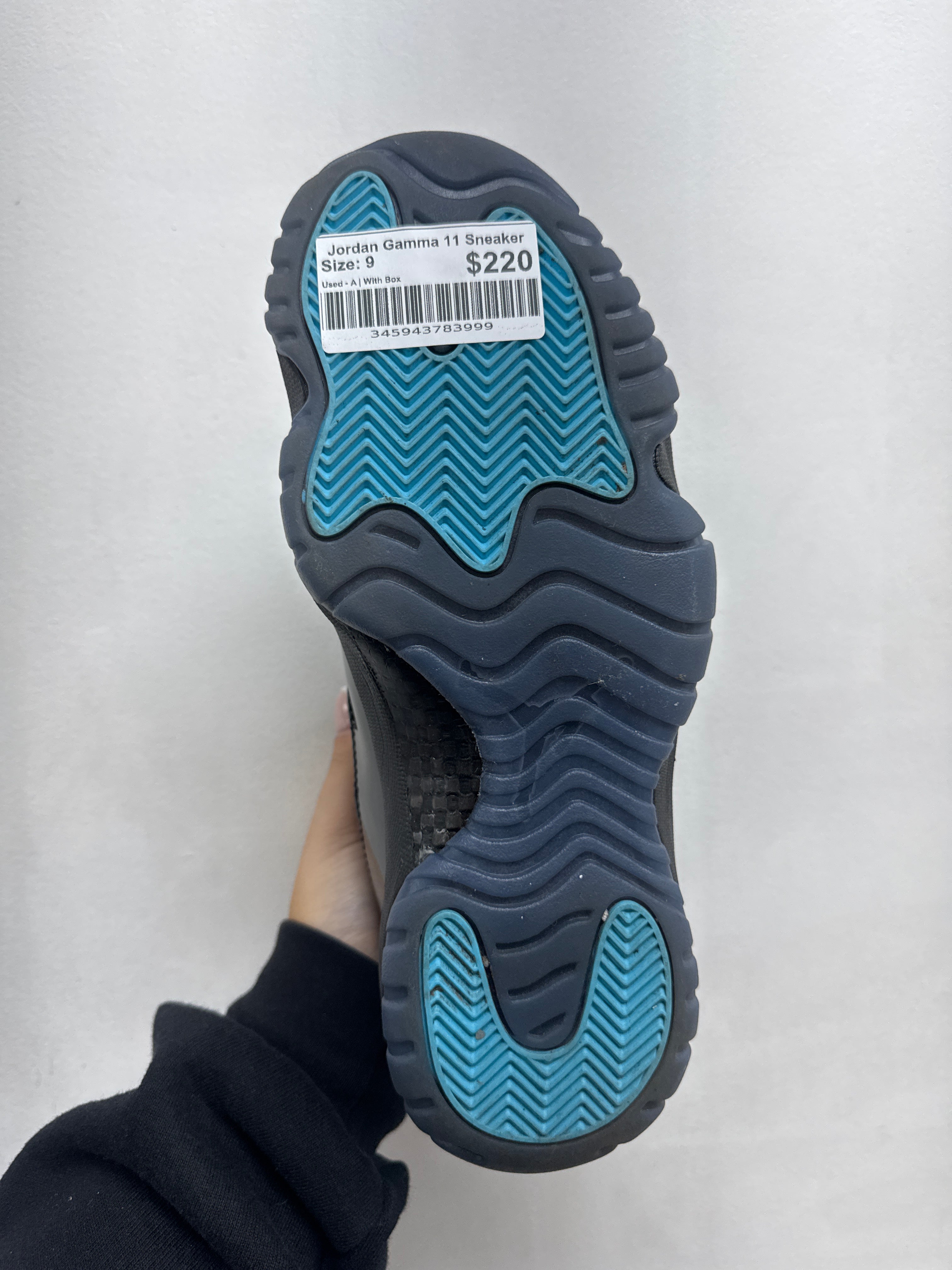 Jordan Gamma 11 Sneaker