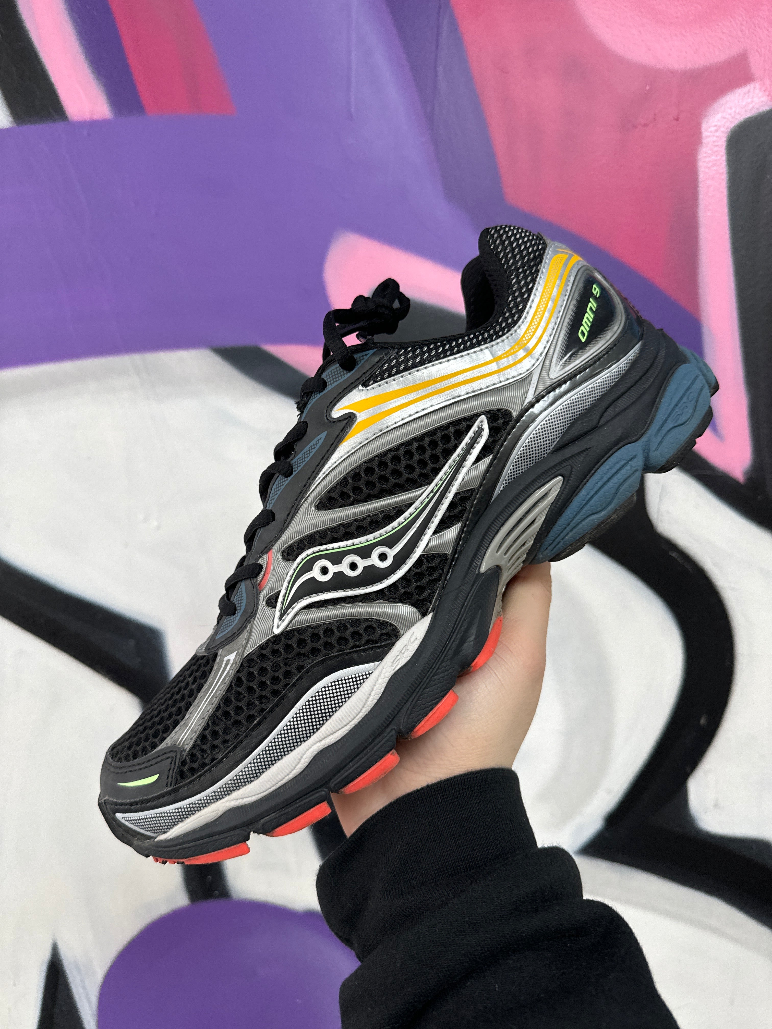 Saucony Progold Omni  Black Silver Multi Sneakers