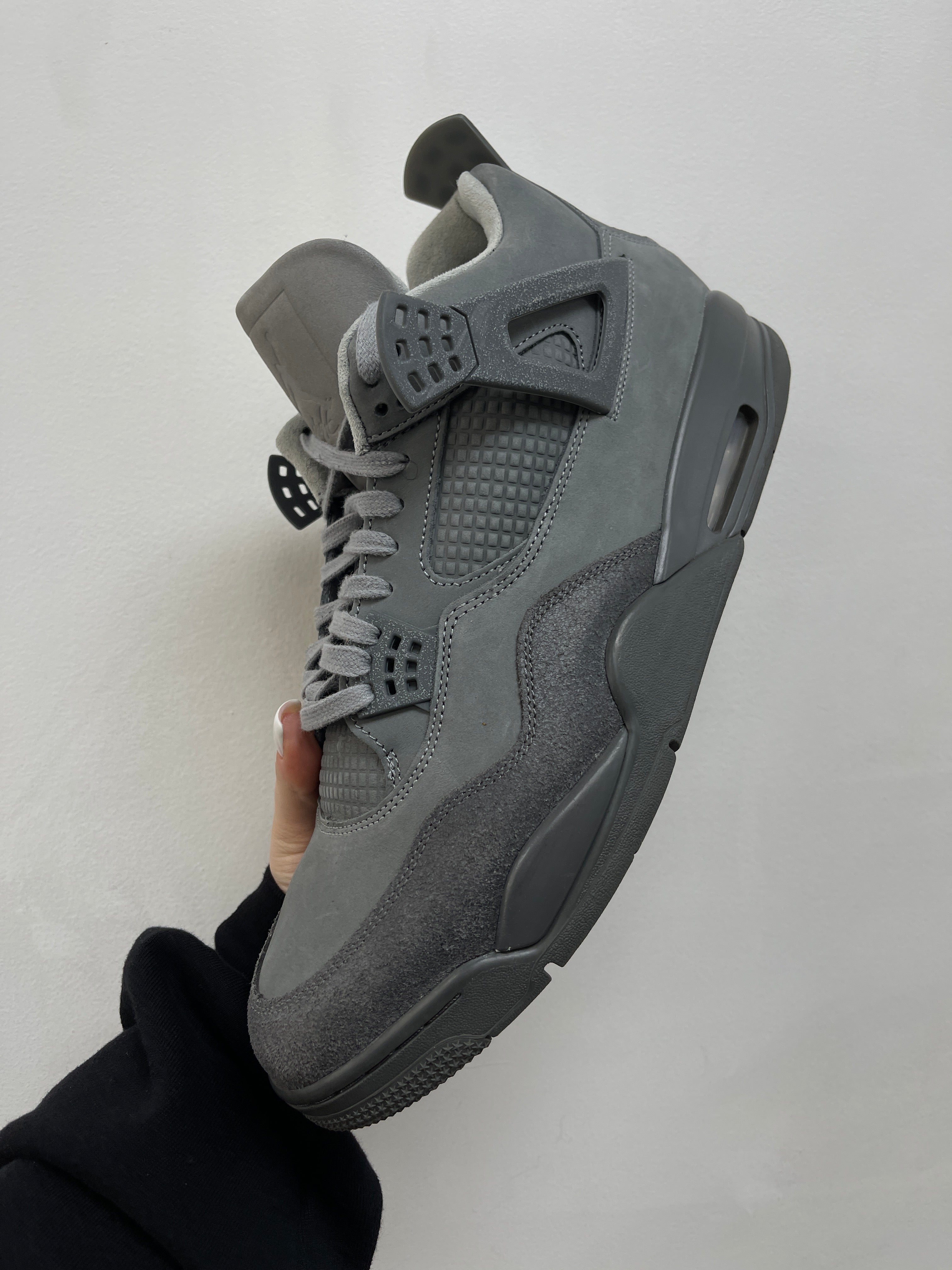 Jordan 4 Wet Cement Sneakers