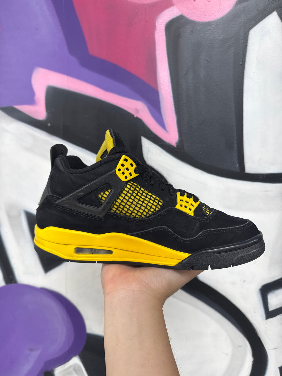 Jordan 4 Yellow Thunder Sneakers