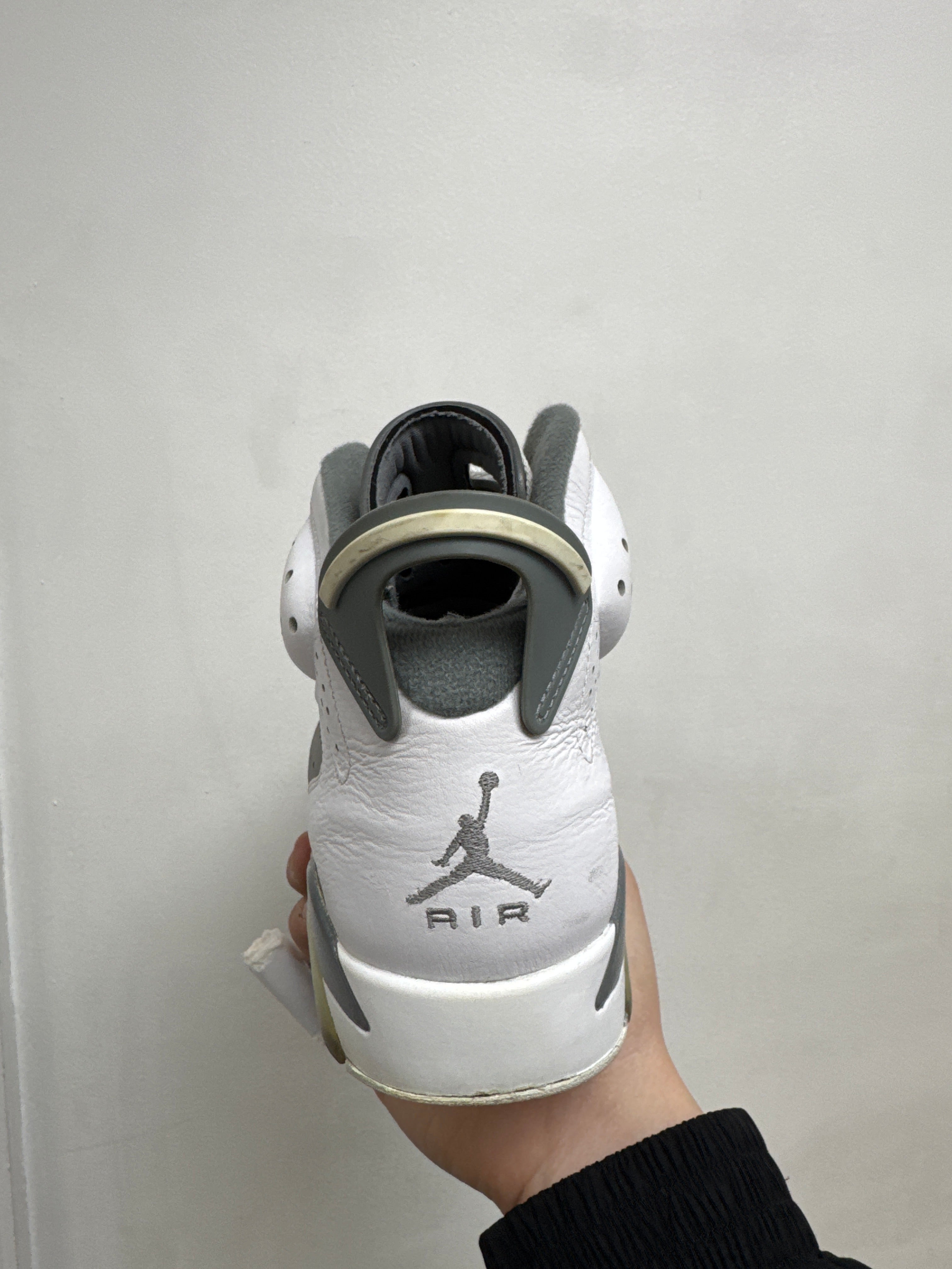 Nike Jordan 6 Cool Grey Sneakers