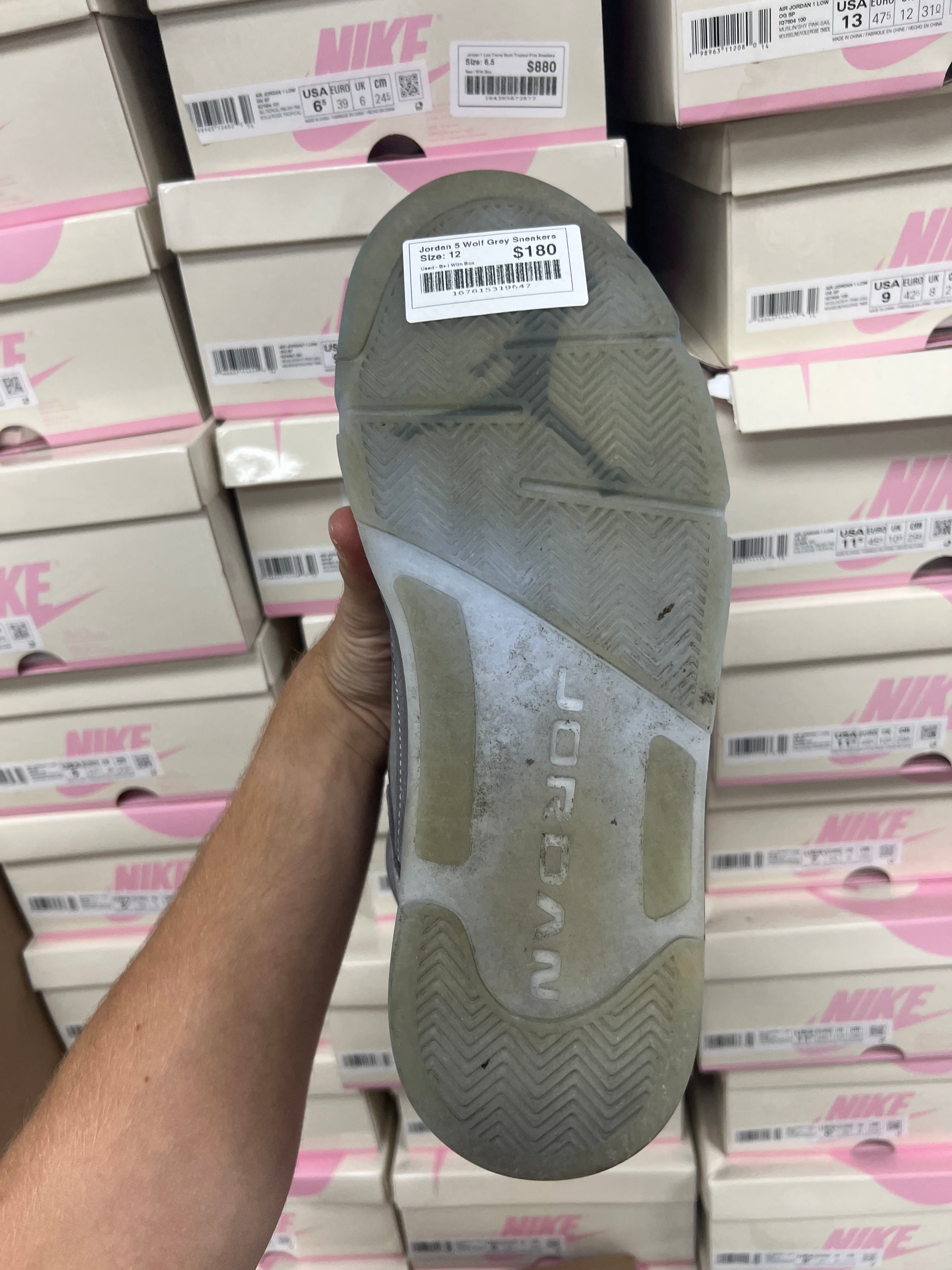 Jordan 5 Wolf Grey Sneakers