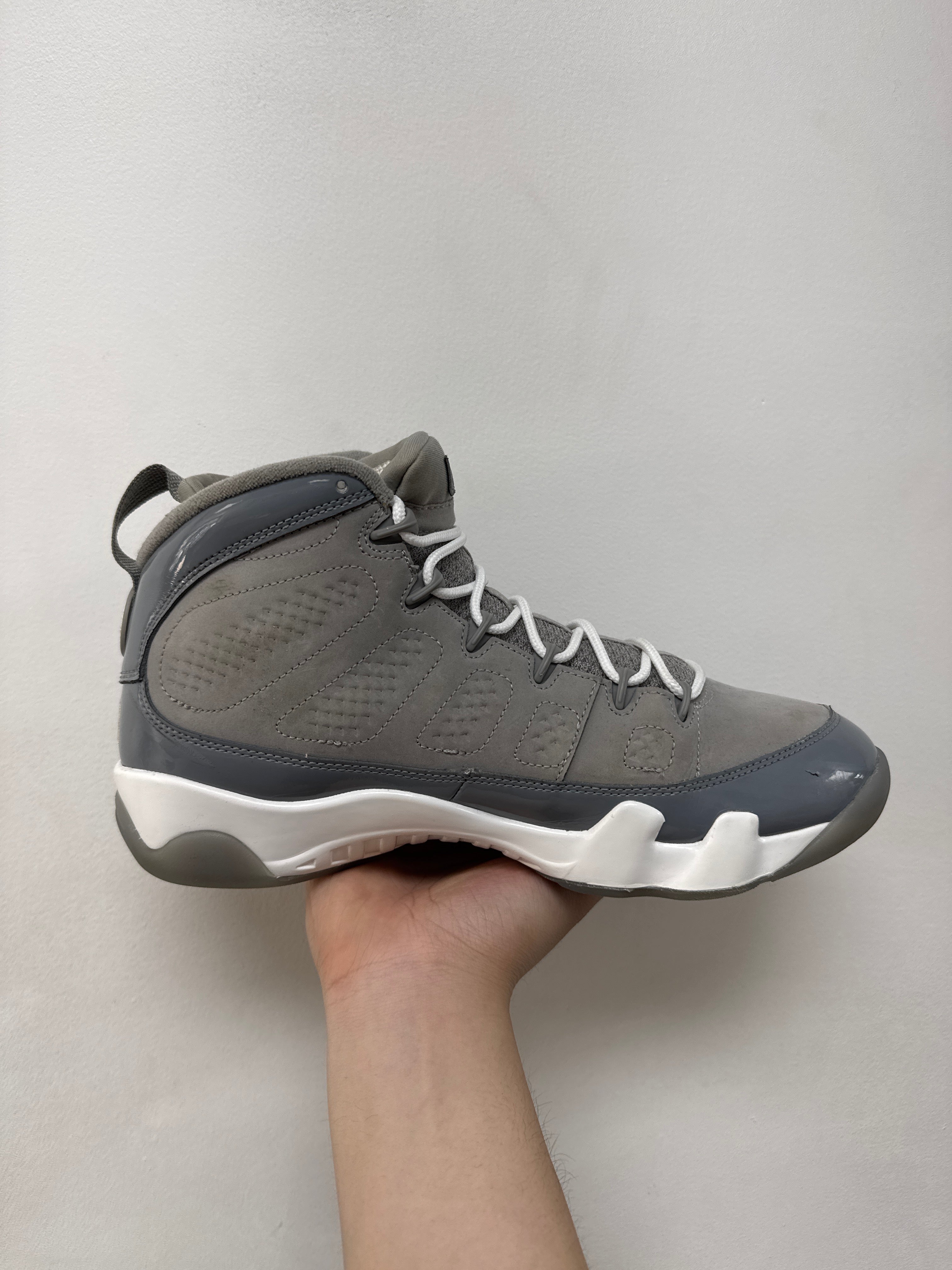 Jordan 9 Cool Grey Sneakers