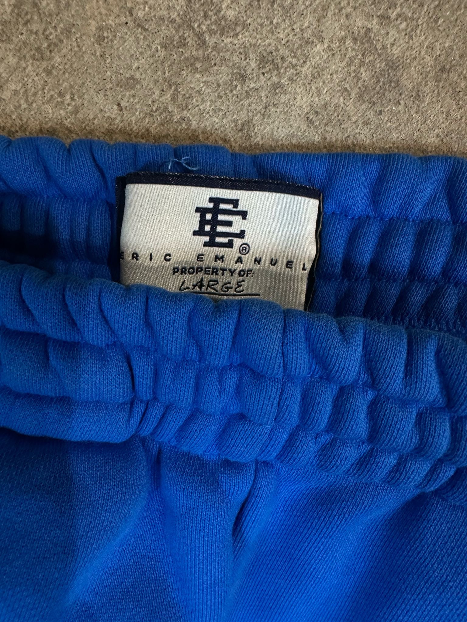 EE Sweatsuit Blue Red Used Large